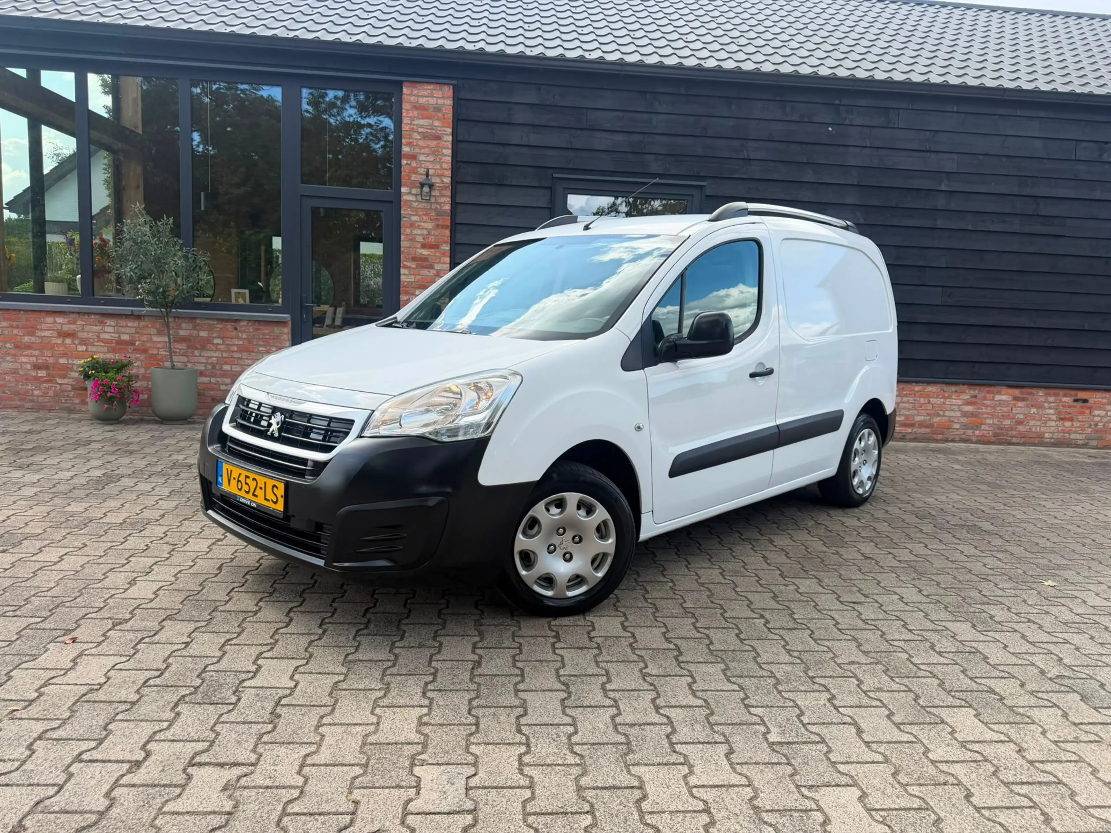 Peugeot Partner 1.6 BlueHDi L1 - Airco - NAP — photo 2