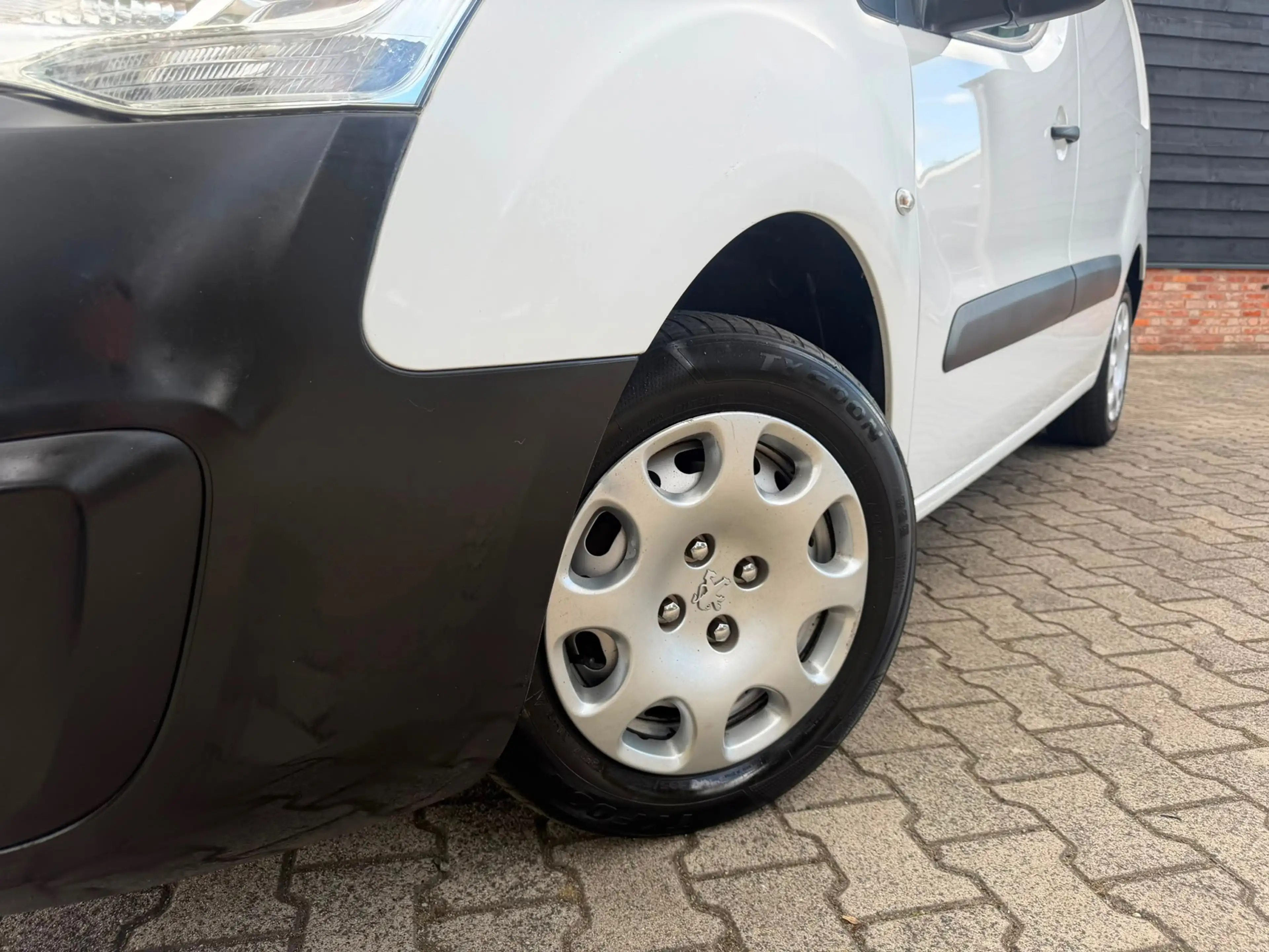 Peugeot Partner 1.6 BlueHDi L1 - Airco - NAP — photo 11