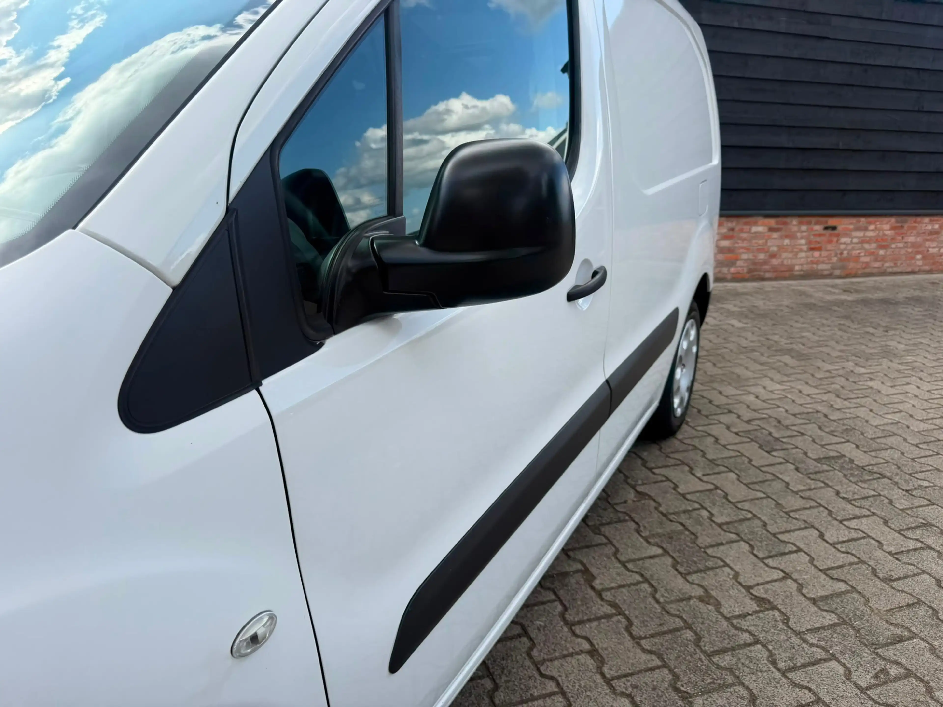 Peugeot Partner 1.6 BlueHDi L1 - Airco - NAP — photo 9