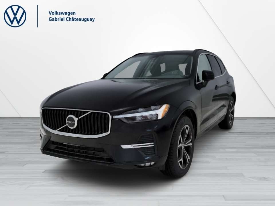 2022 Volvo XC60 B6 Momentum AWD