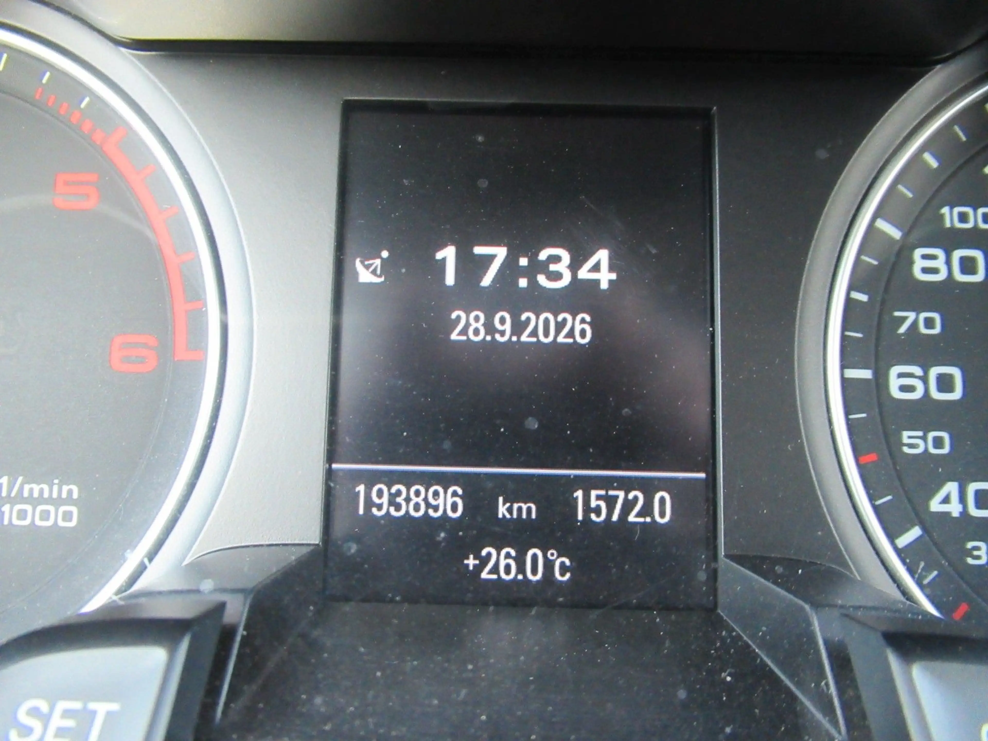 Audi A4 allroad quattro 2.0 TDI — photo 12
