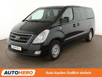 2.5 CRDi Travel Family *NAVI*TEMPO*CAM*PDC*