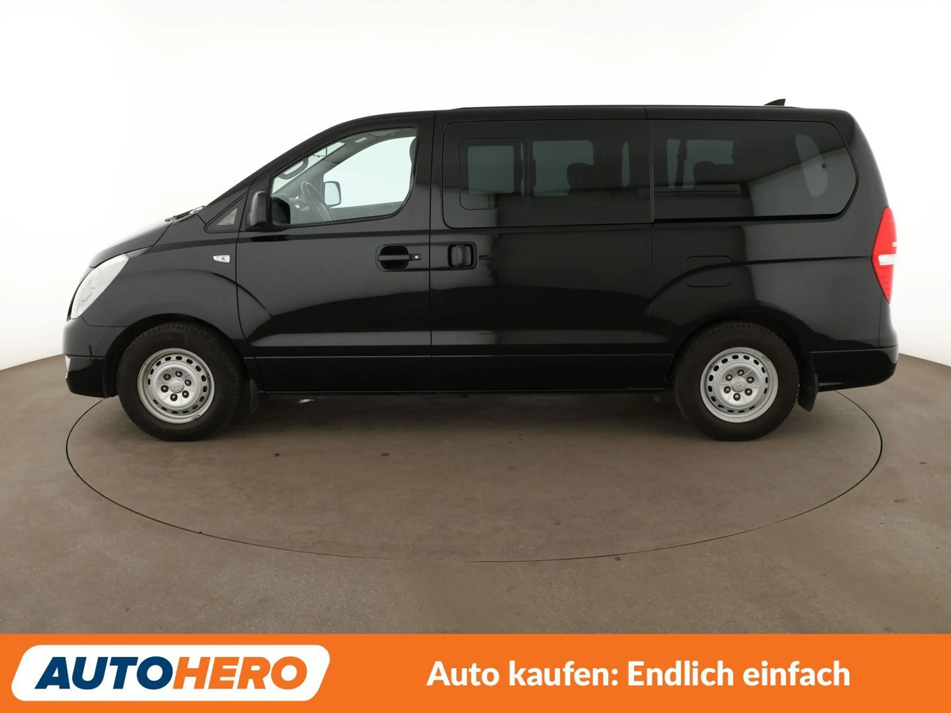 Hyundai H-1 2.5 CRDi Travel Family *NAVI*TEMPO*CAM*PDC* — photo 3