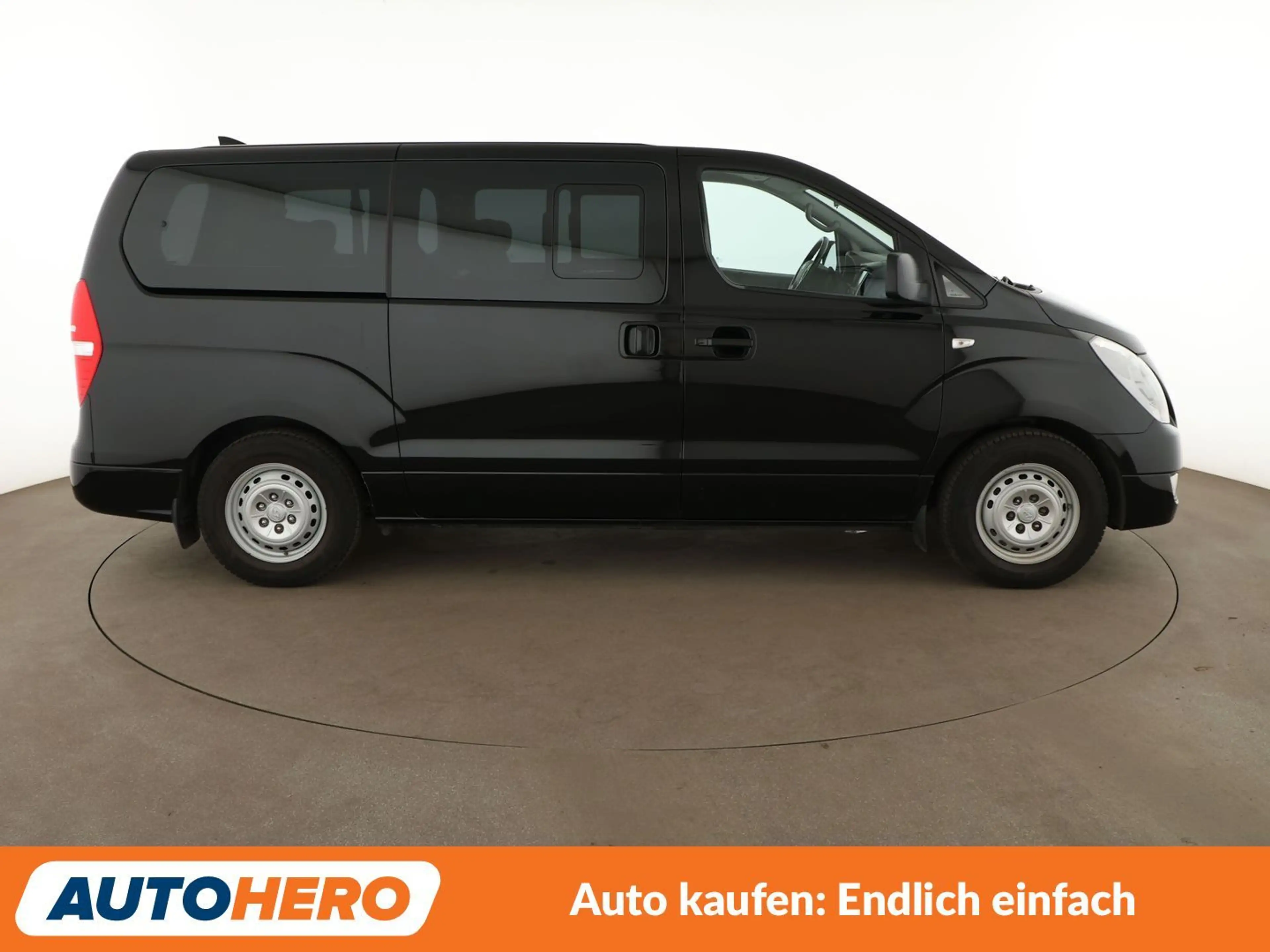 Hyundai H-1 2.5 CRDi Travel Family *NAVI*TEMPO*CAM*PDC* — photo 7