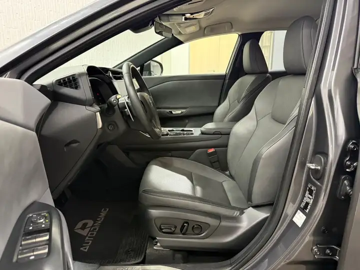 Lexus RZ 450e EXECUTIVE 2024, foto 7