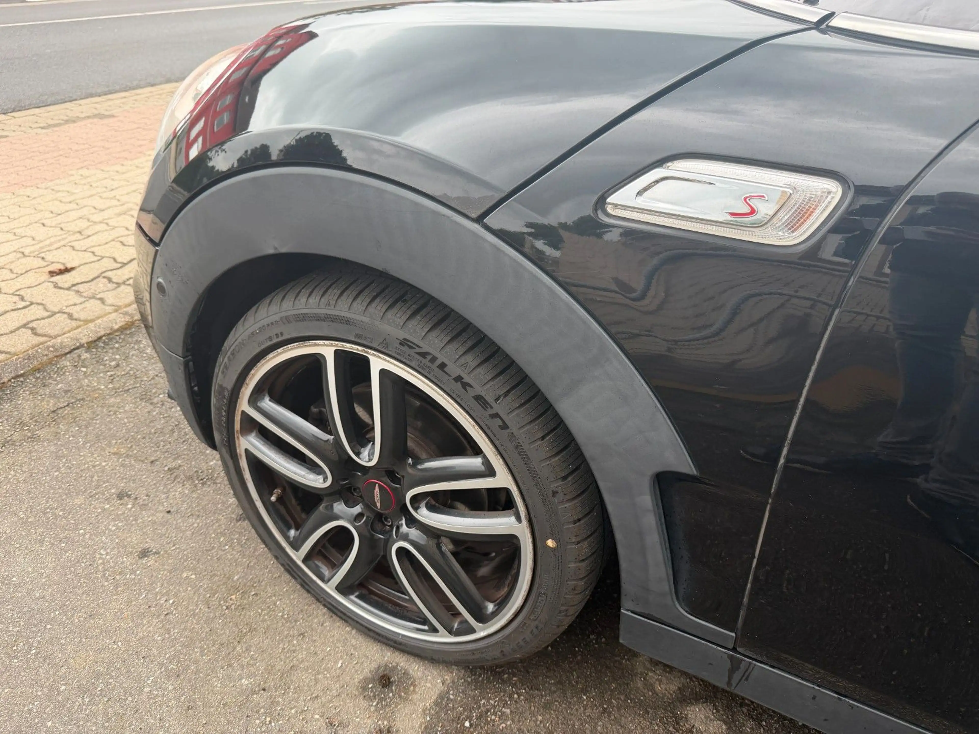 MINI Cooper SD Clubman All4 Kamera Pano Klima — photo 9
