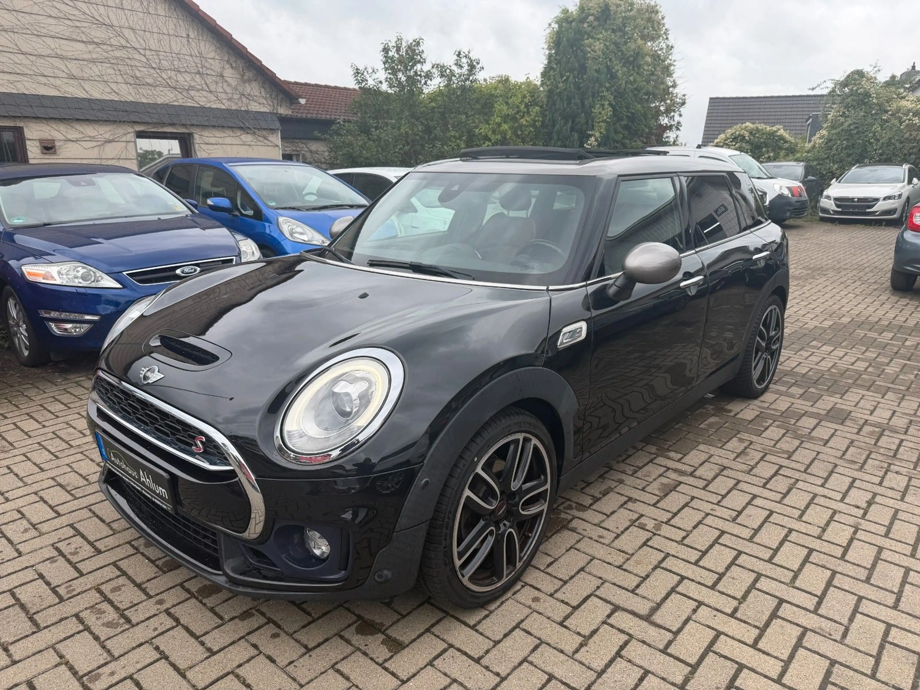 MINI Cooper SD Clubman All4 Kamera Pano Klima — photo 3