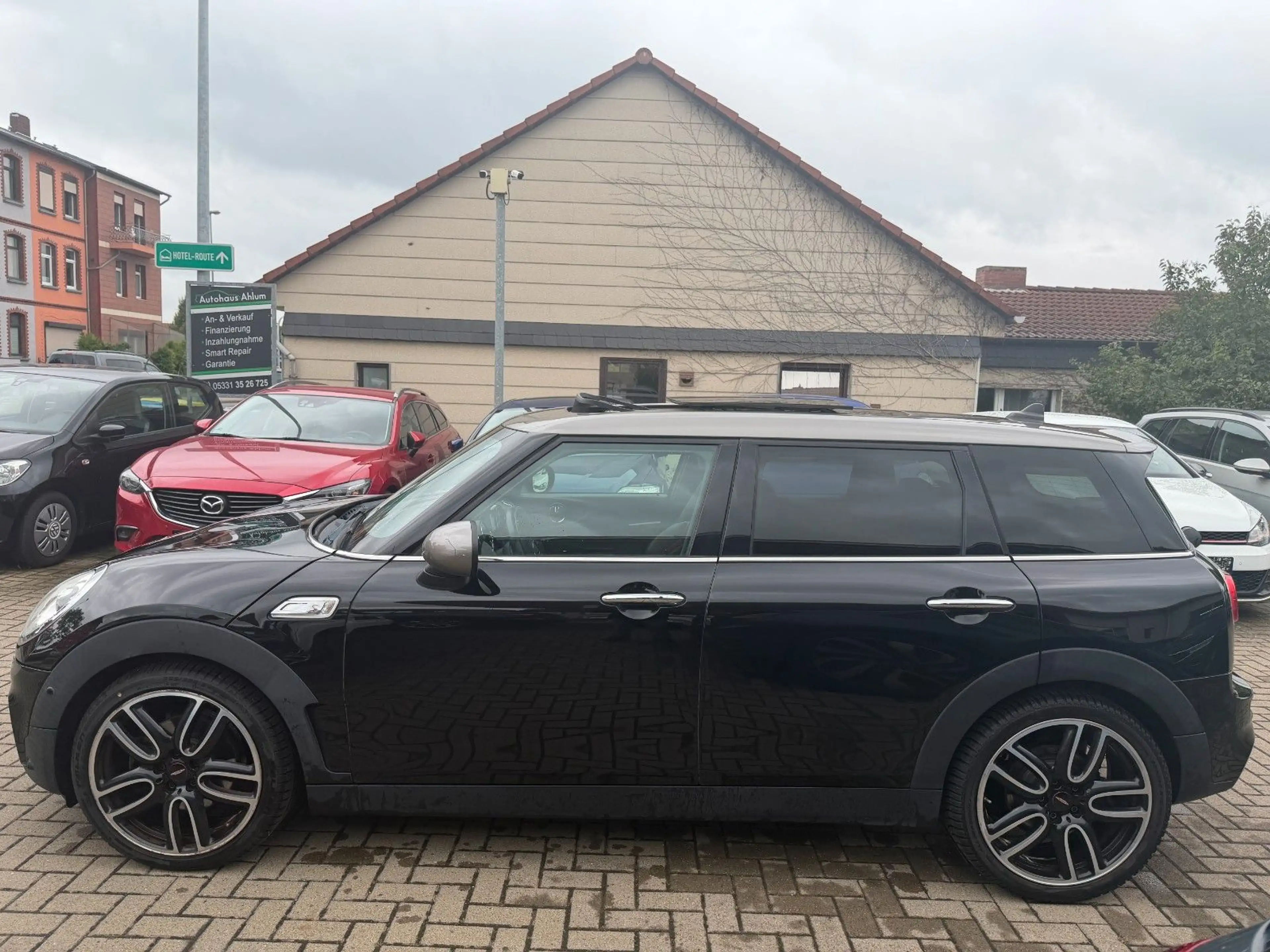 MINI Cooper SD Clubman All4 Kamera Pano Klima — photo 4