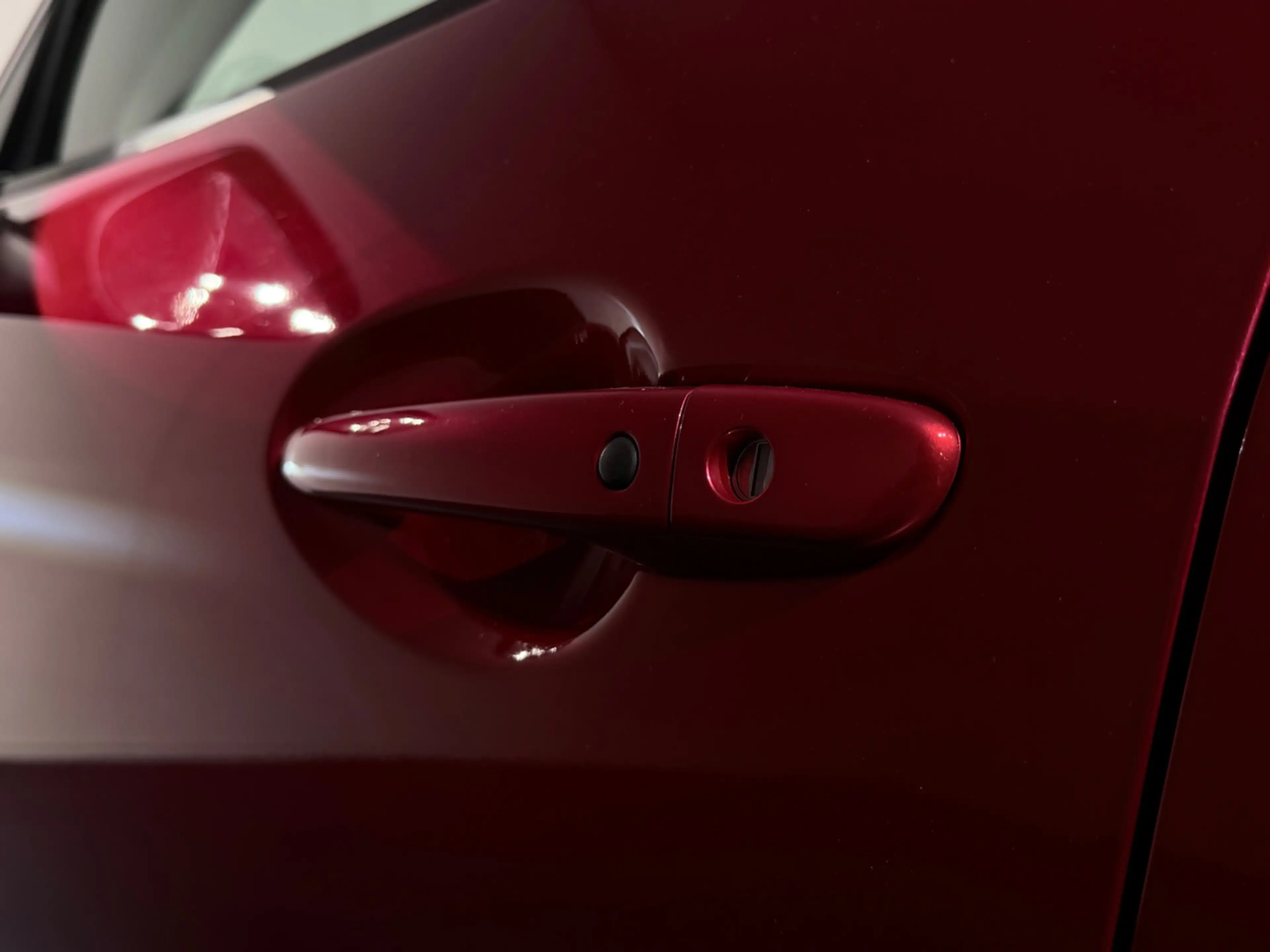 Mazda 2 1.5 Skyactiv-G Signature /Clima/Cruise/Keyless/Cam — photo 30