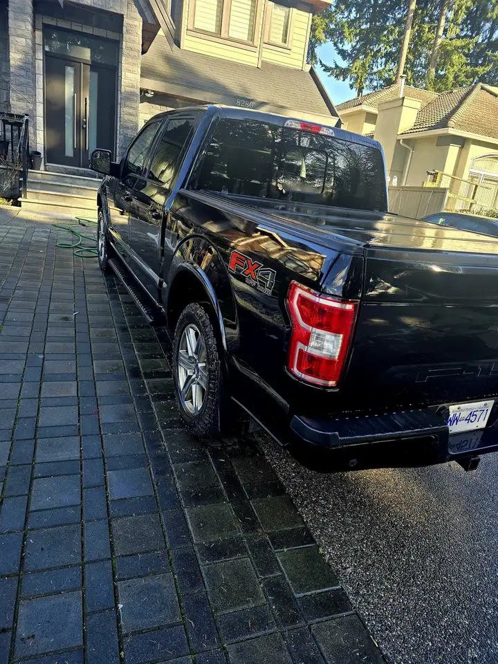 Ford F 150 снимка Ford F 150
