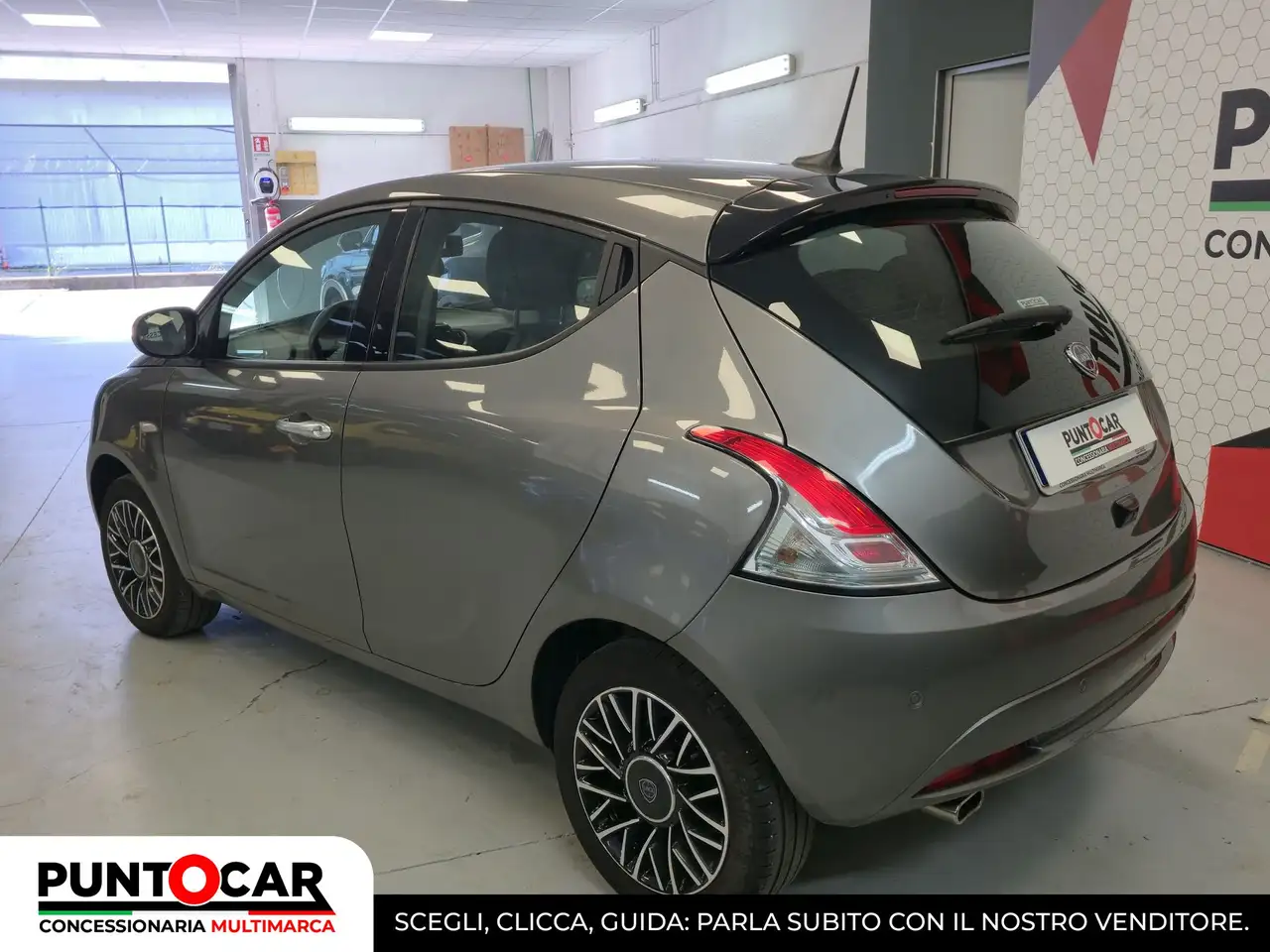 Lancia Ypsilon 2024 — фото 6