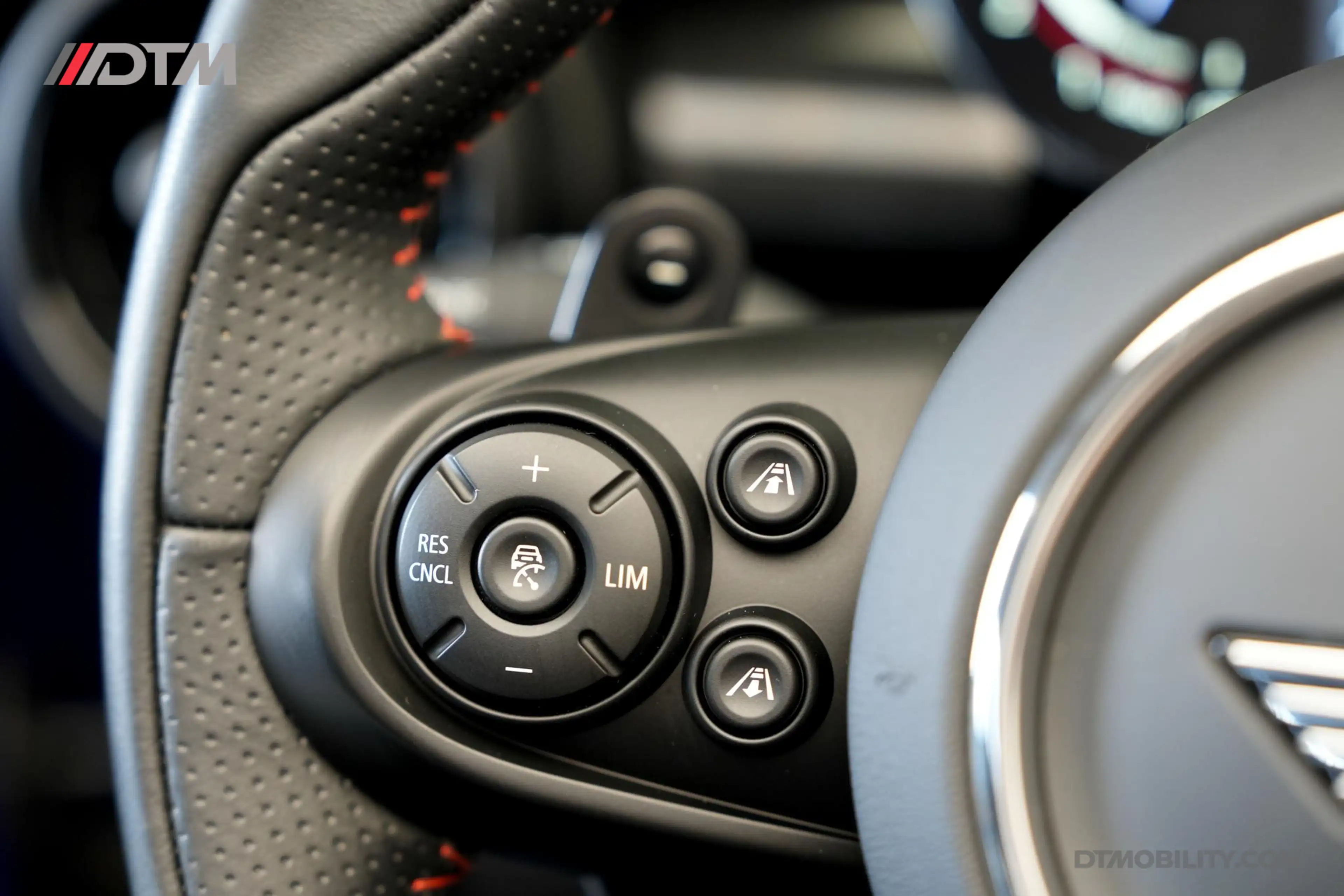 MINI John Cooper Works Cabrio 2.0 | Martini Racing | — photo 25