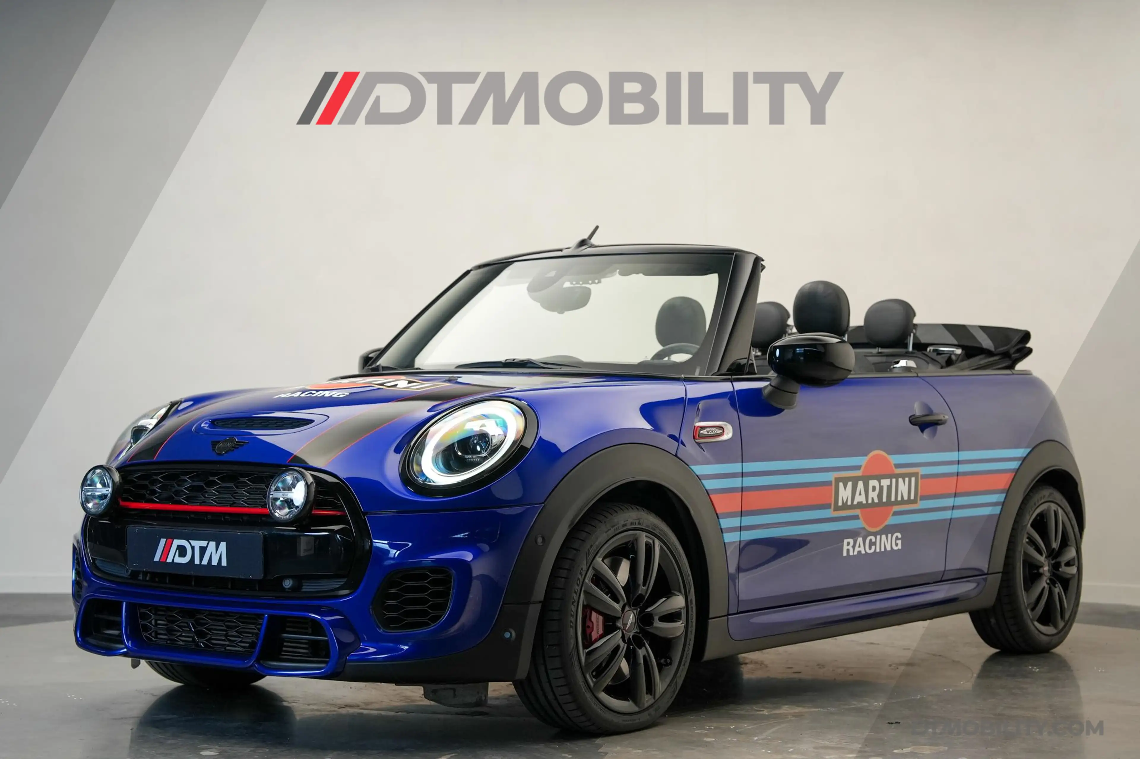 MINI John Cooper Works Cabrio 2.0 | Martini Racing |