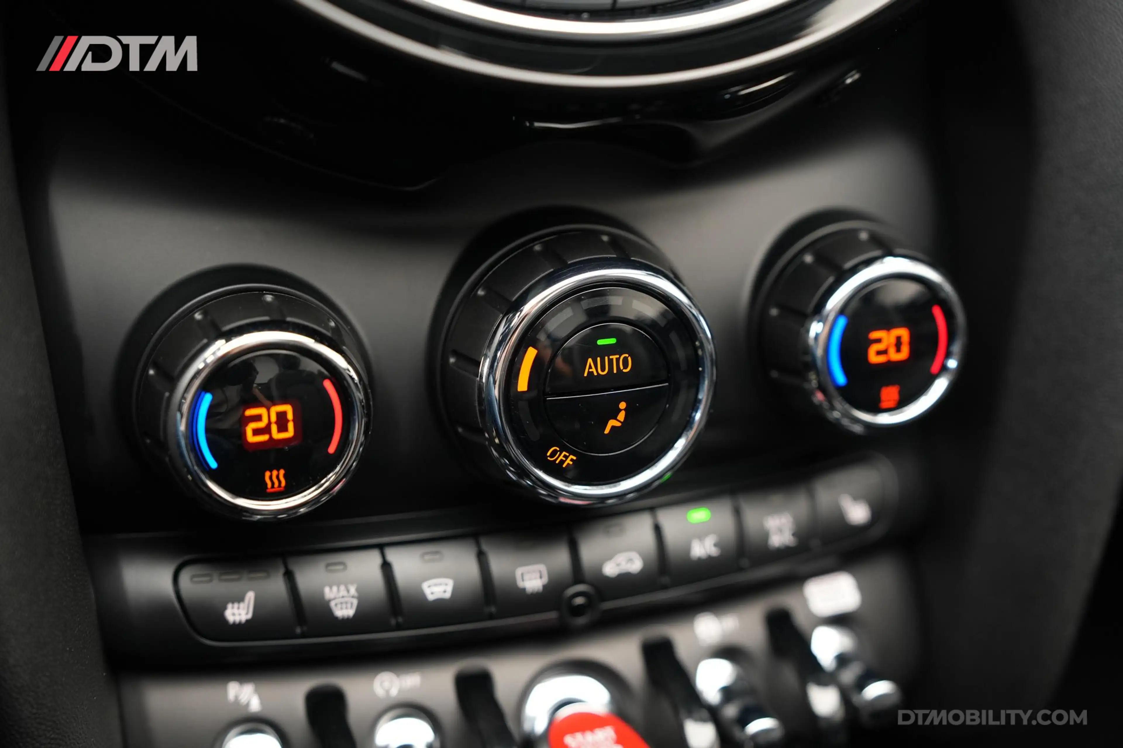 MINI John Cooper Works Cabrio 2.0 | Martini Racing | — photo 36