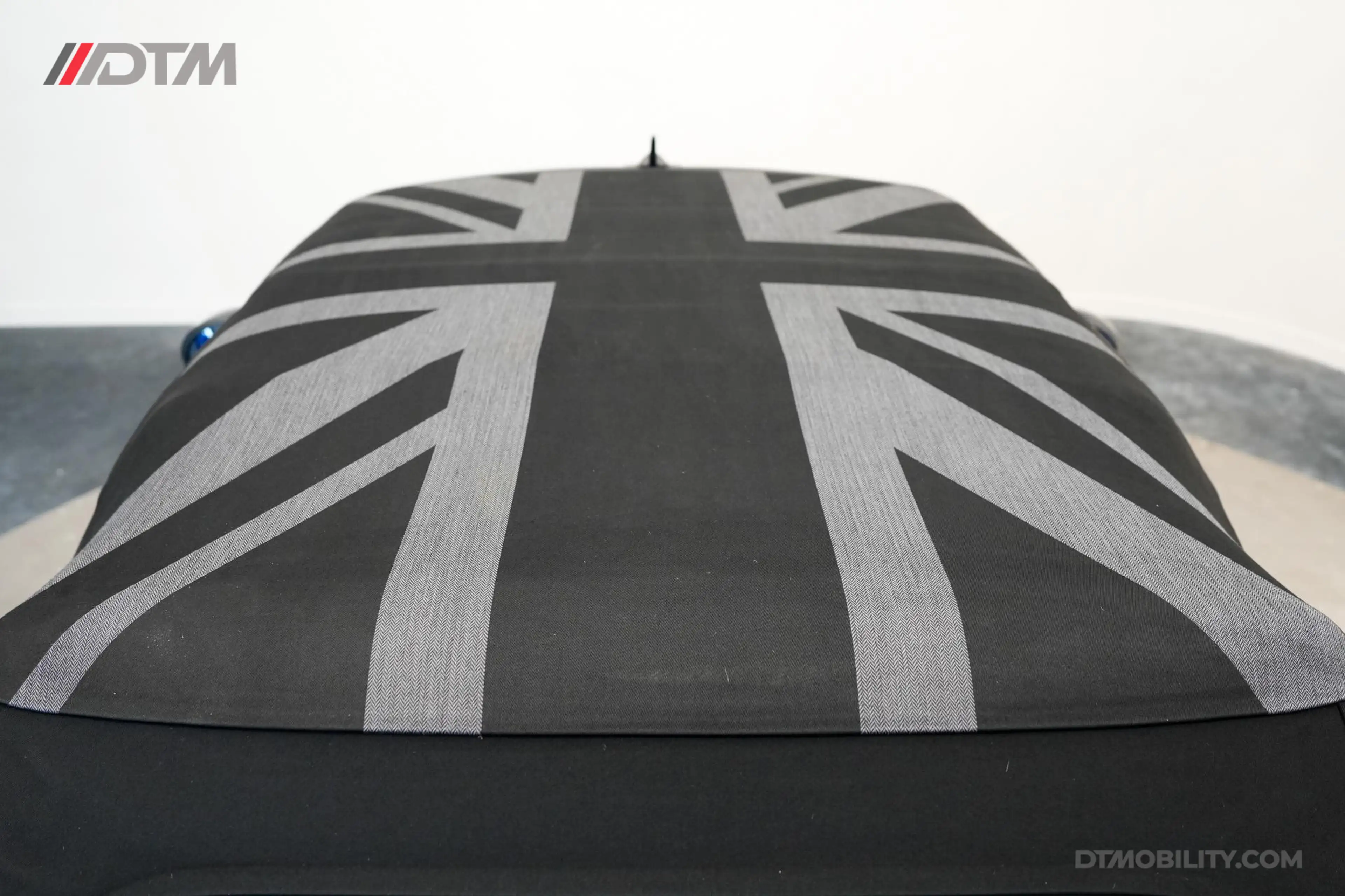 MINI John Cooper Works Cabrio 2.0 | Martini Racing | — photo 42