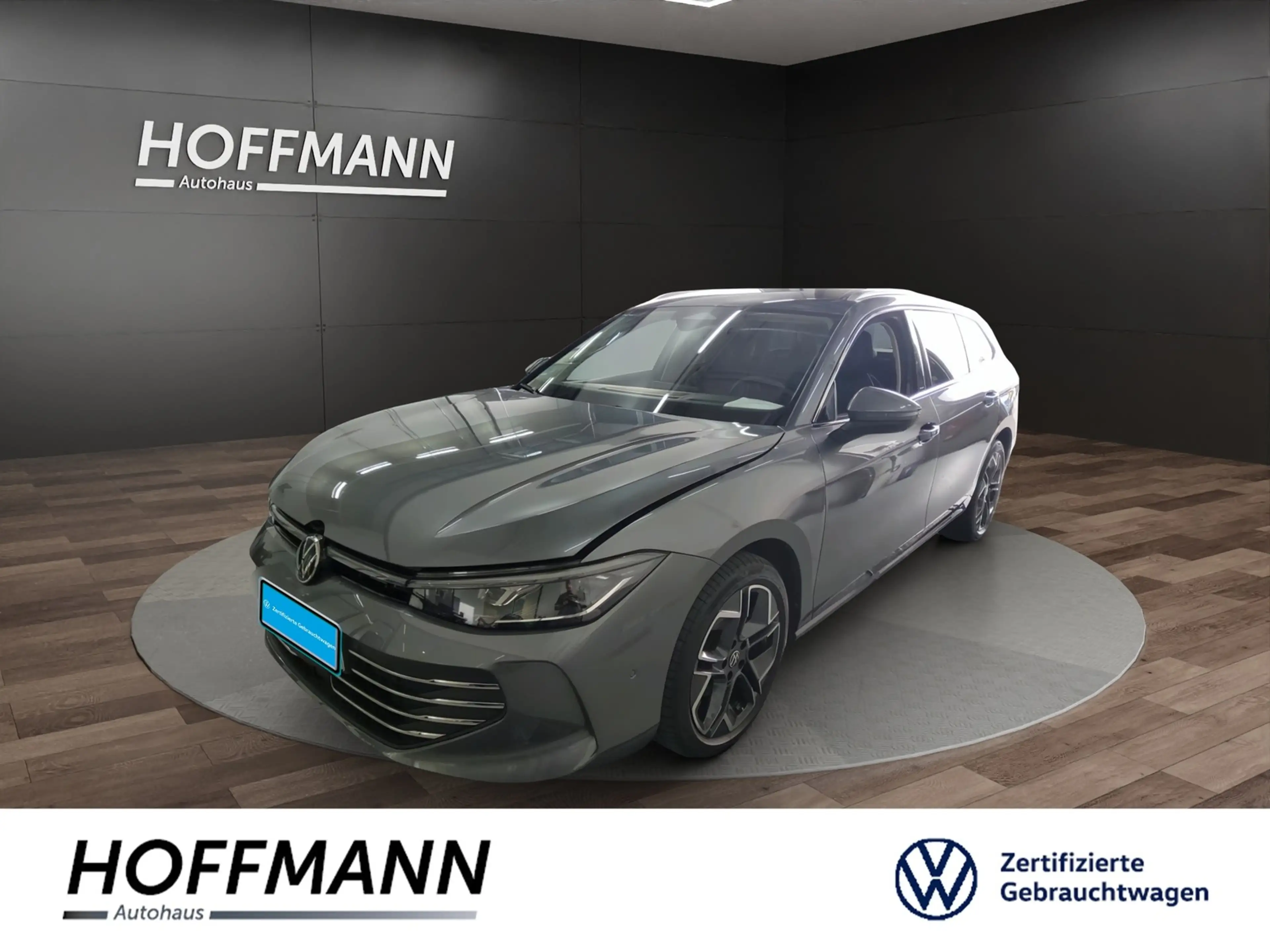Volkswagen Passat Variant 1.5 eTSI Business DSG LED+AHK+ACP
