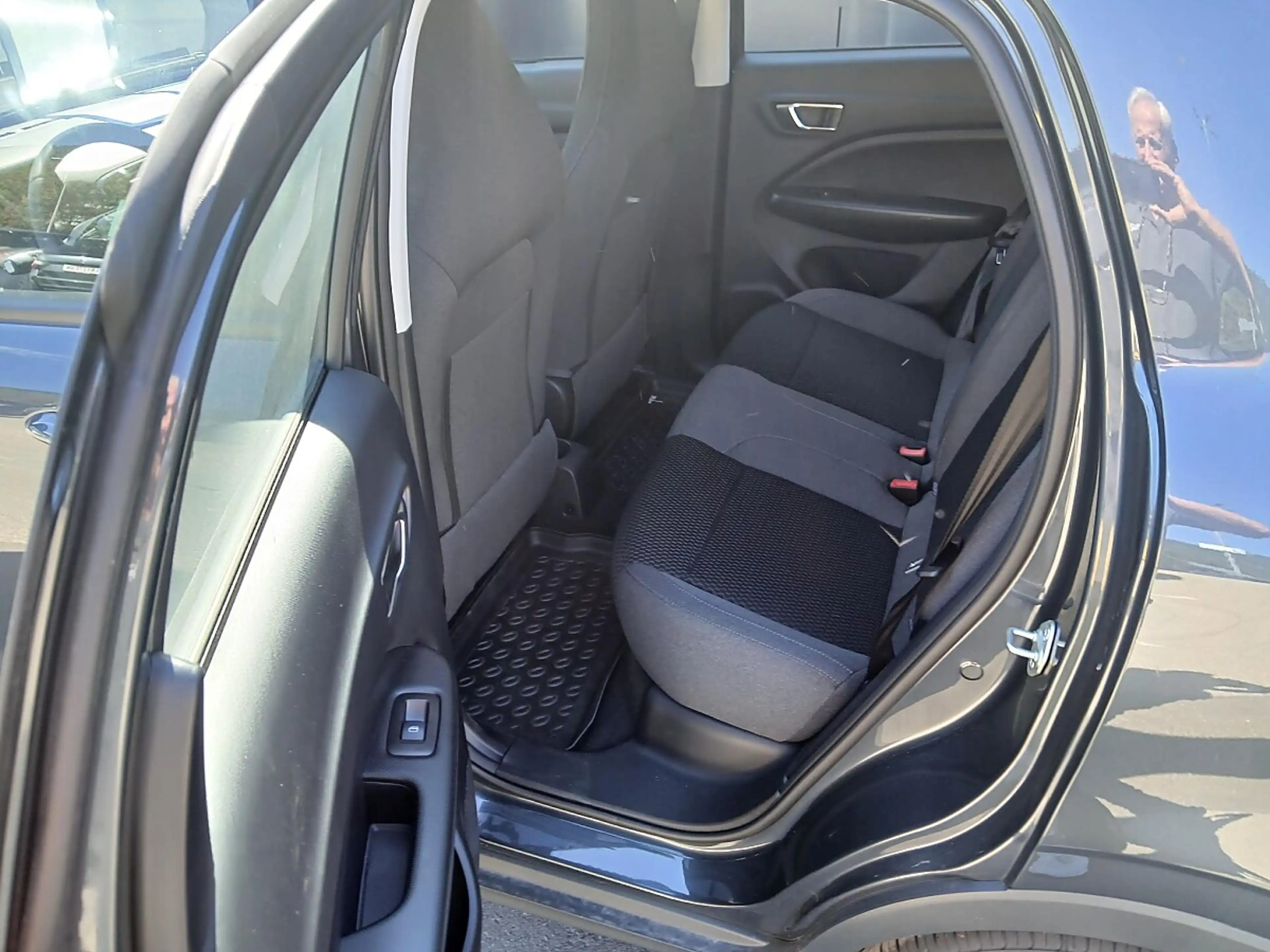 Leapmotor T03 Elektro 37,3kWh — photo 4