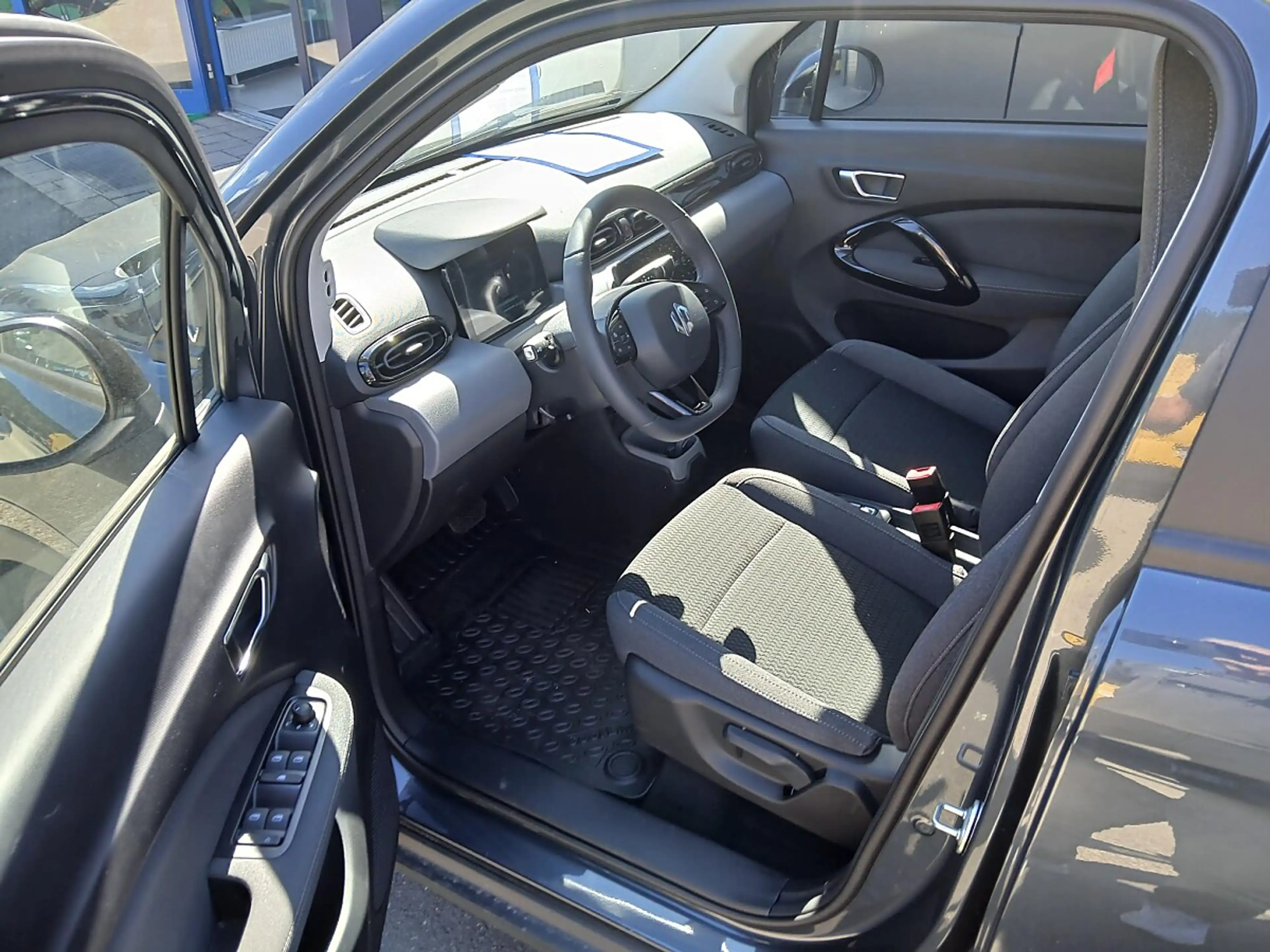 Leapmotor T03 Elektro 37,3kWh — photo 5