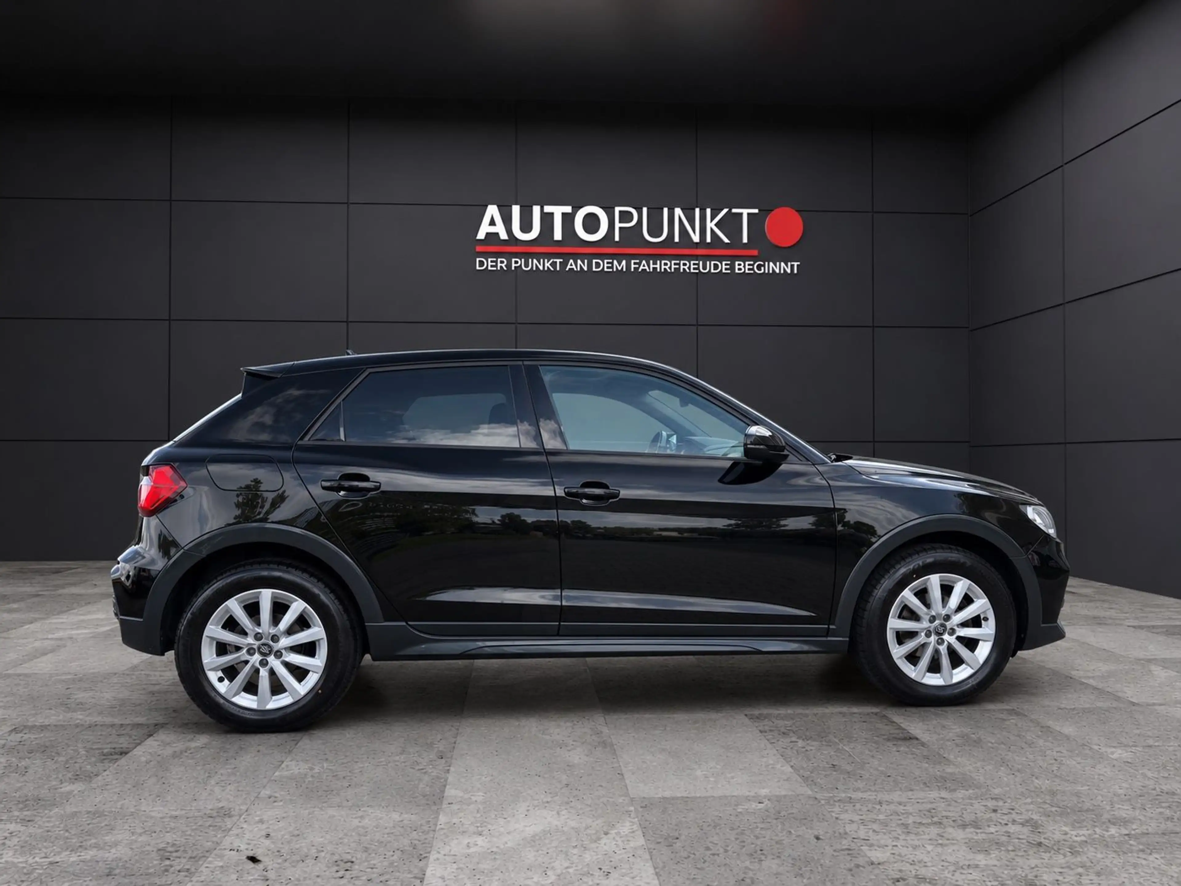 Audi A1 CITYCARVER 30 TFSI AUT. VIRTUELLTACHO SHZ PDC — photo 9