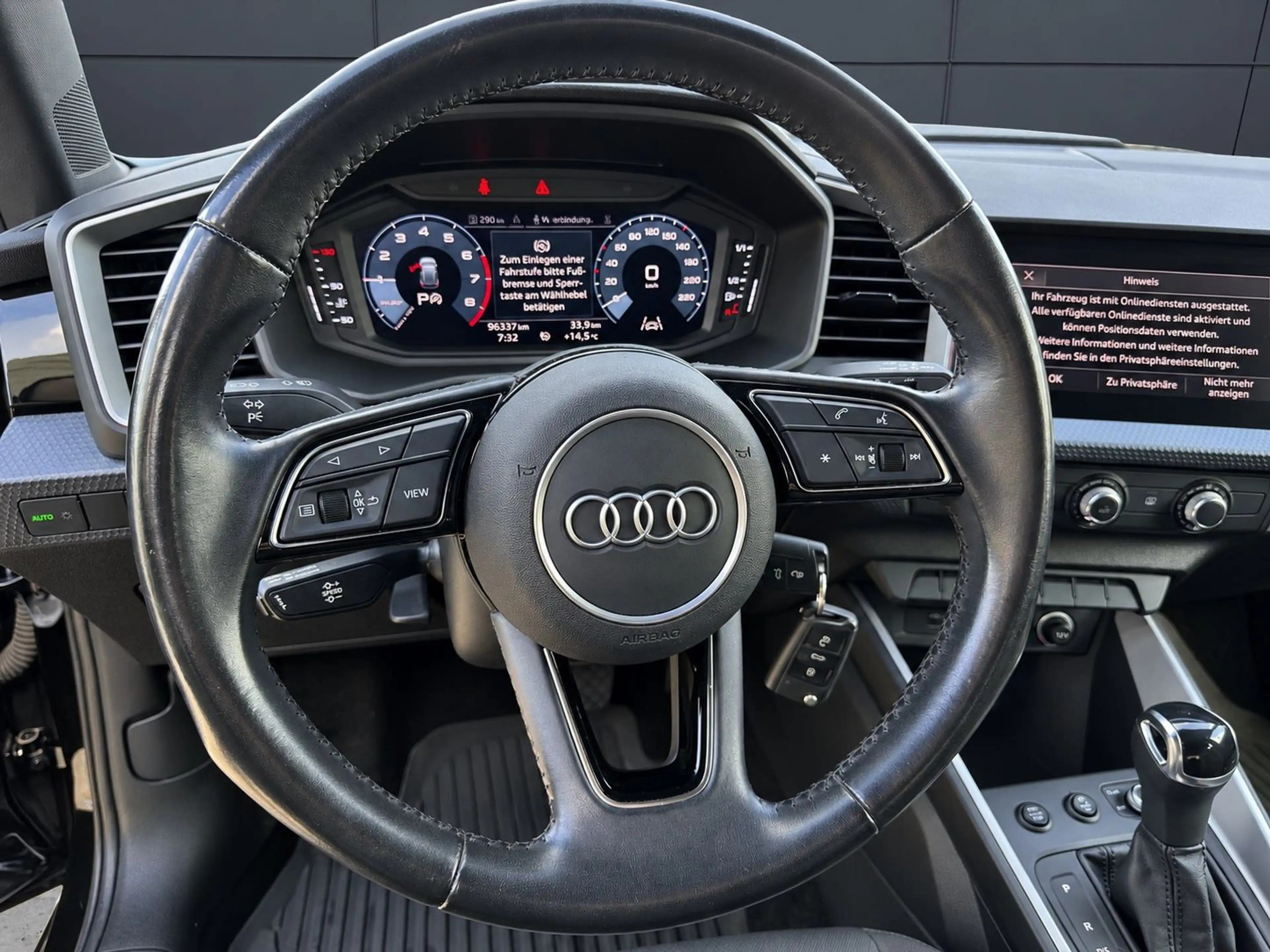 Audi A1 CITYCARVER 30 TFSI AUT. VIRTUELLTACHO SHZ PDC — photo 11