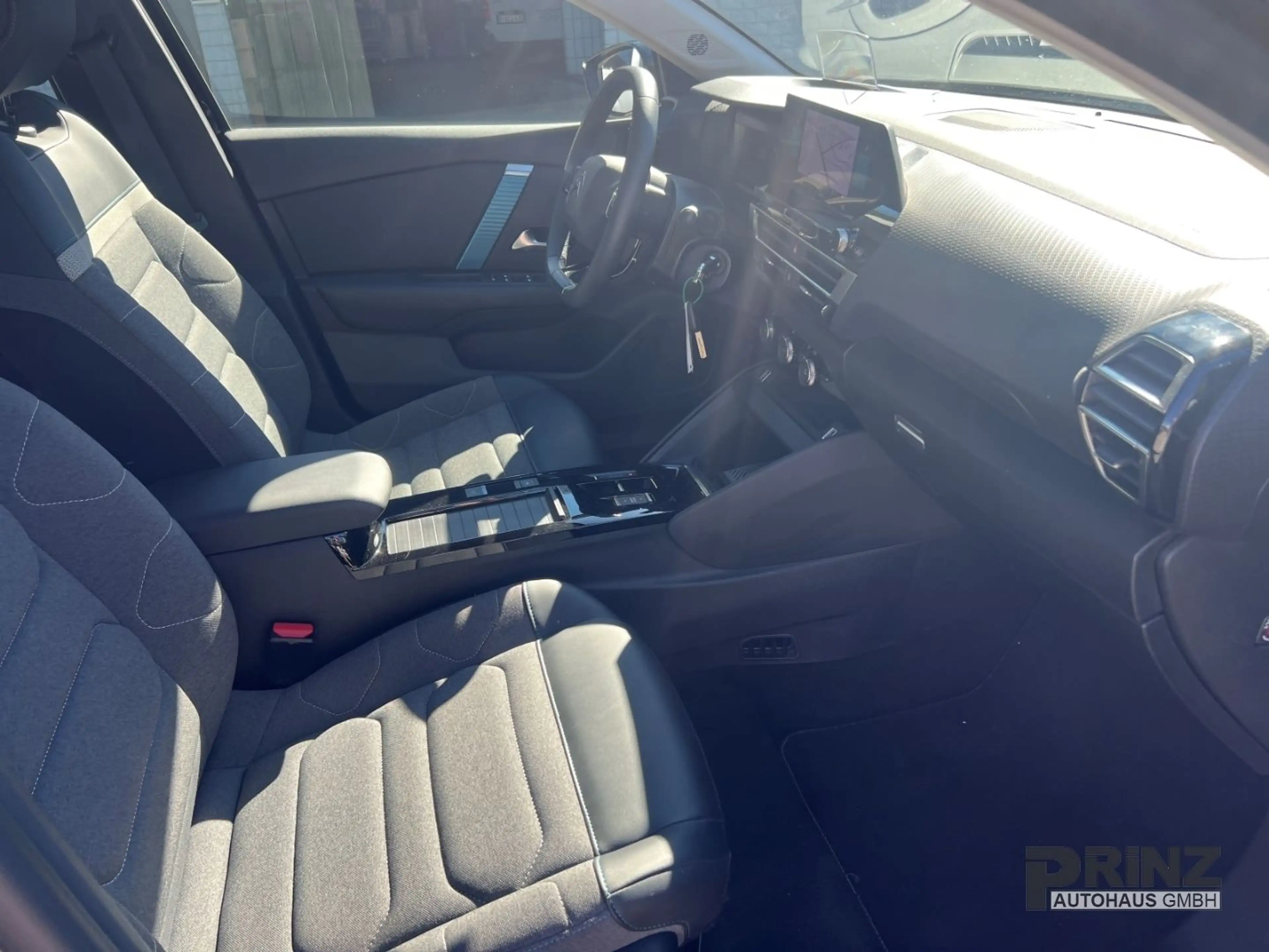 Citroen C4 E- Feel Pack *1.Hand *Sitzhzg. *Navi *Kamera — photo 15