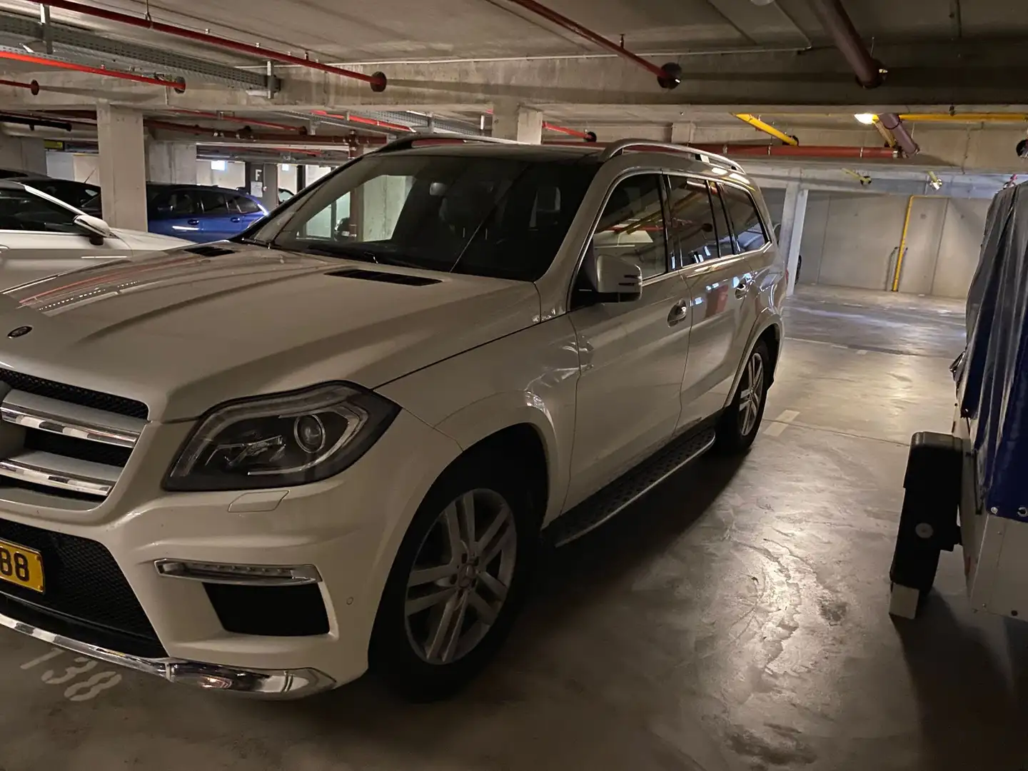 Mercedes-Benz GL 500 GL 500 4Matic (BlueEFFICIENCY) 7G-TRONIC Blanc - 1