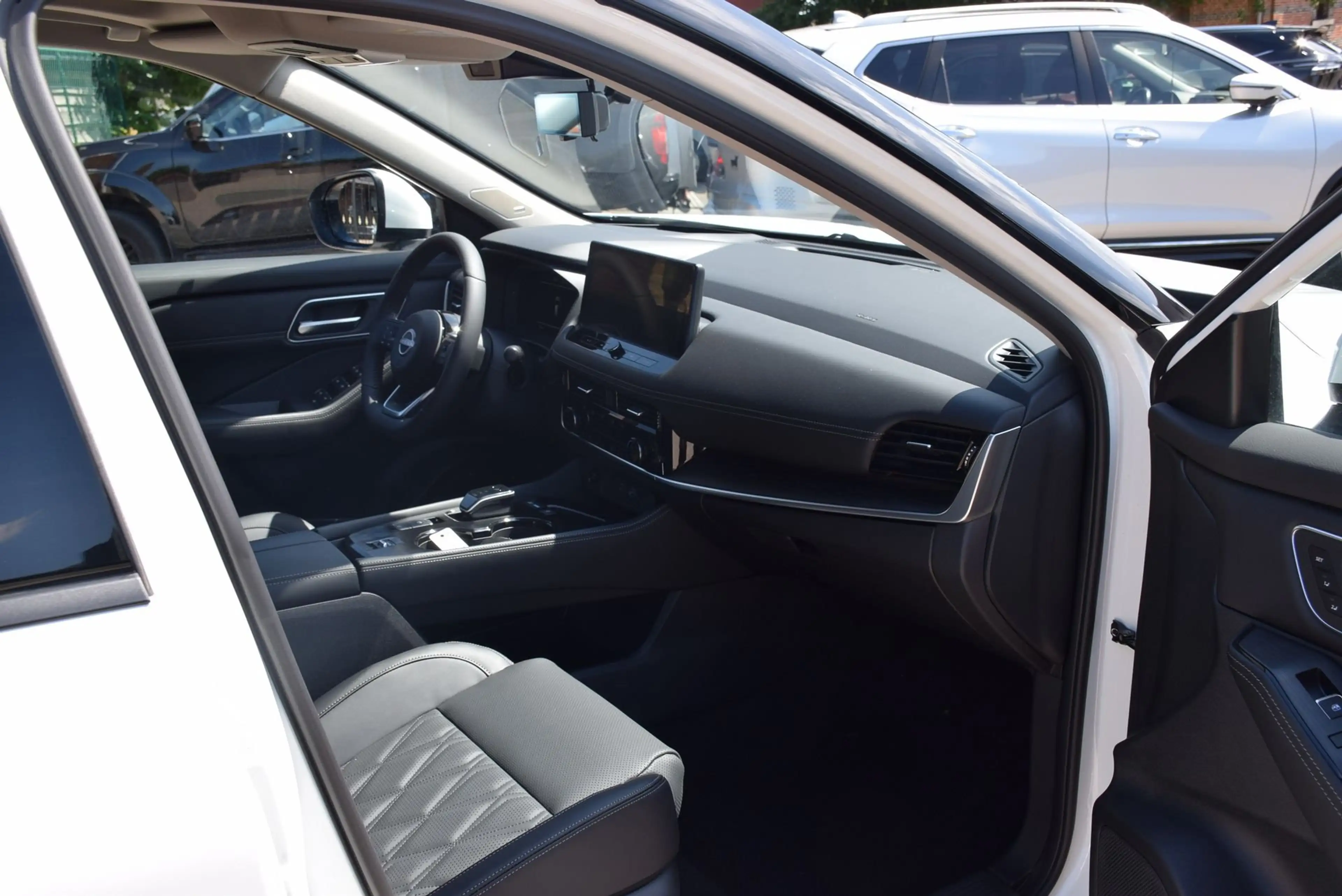 Nissan X-Trail e-POWER Tekna+ — photo 8