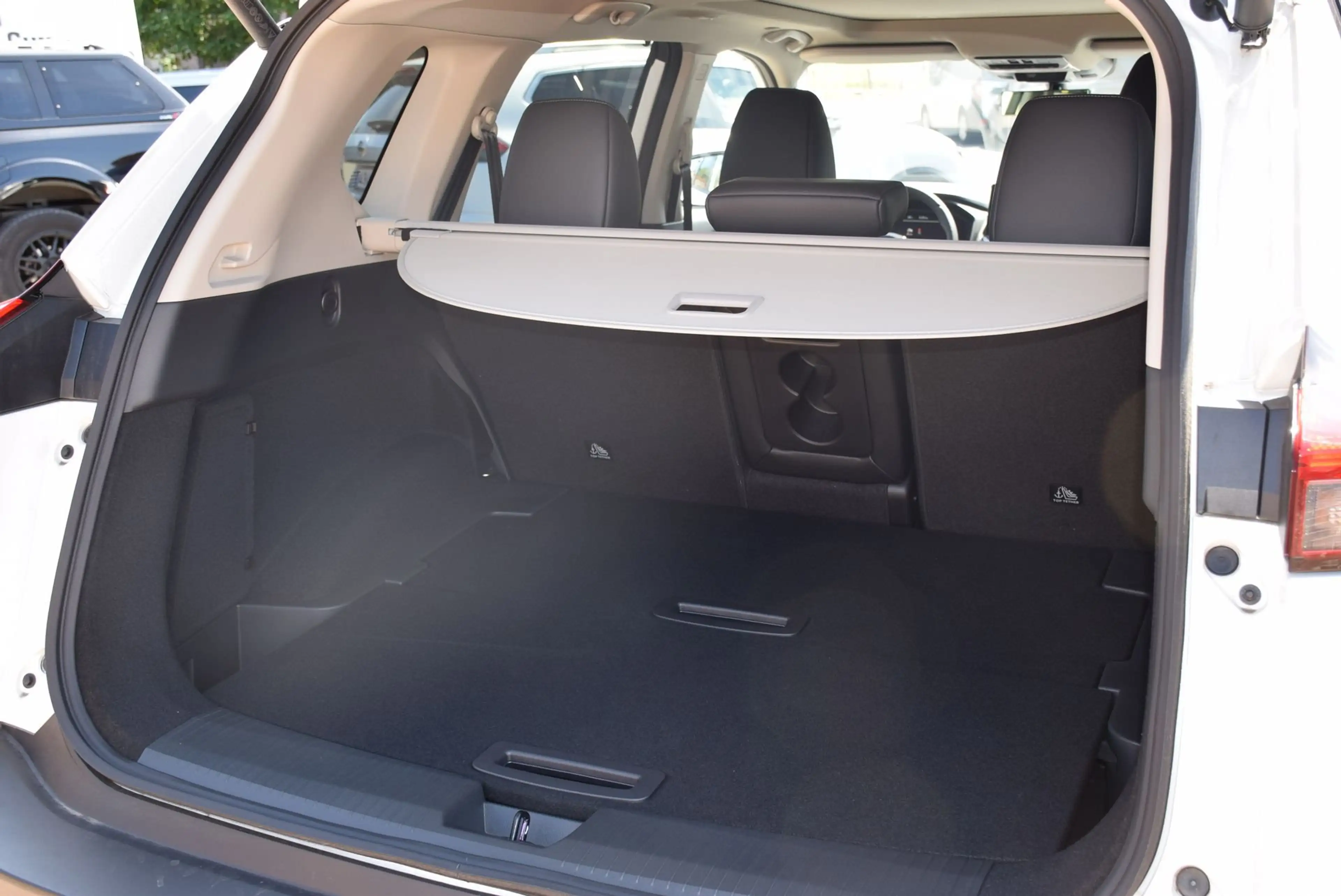 Nissan X-Trail e-POWER Tekna+ — photo 4