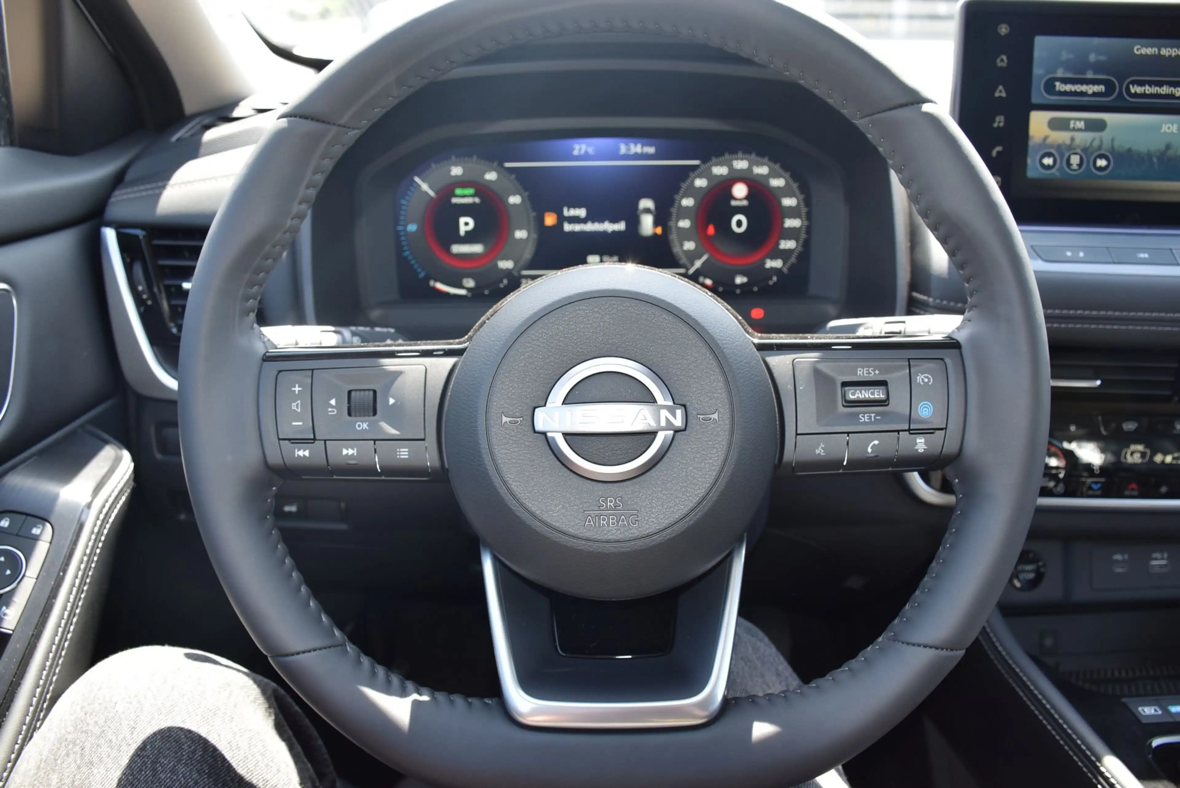 Nissan X-Trail e-POWER Tekna+ — photo 12