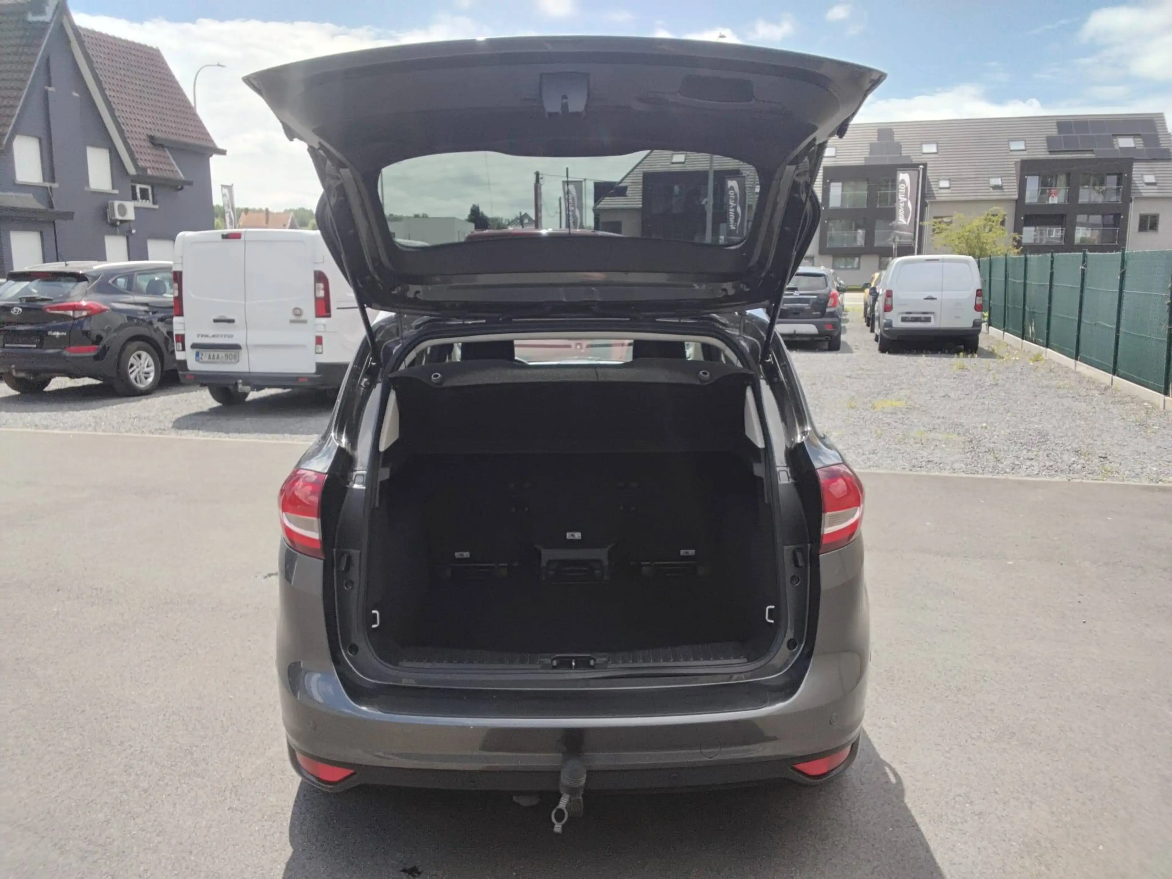 Ford C-Max 1.0 EcoBoost  NAVI PARKHULP V&A TREKHAAK AIRCO  CRUISE — photo 10