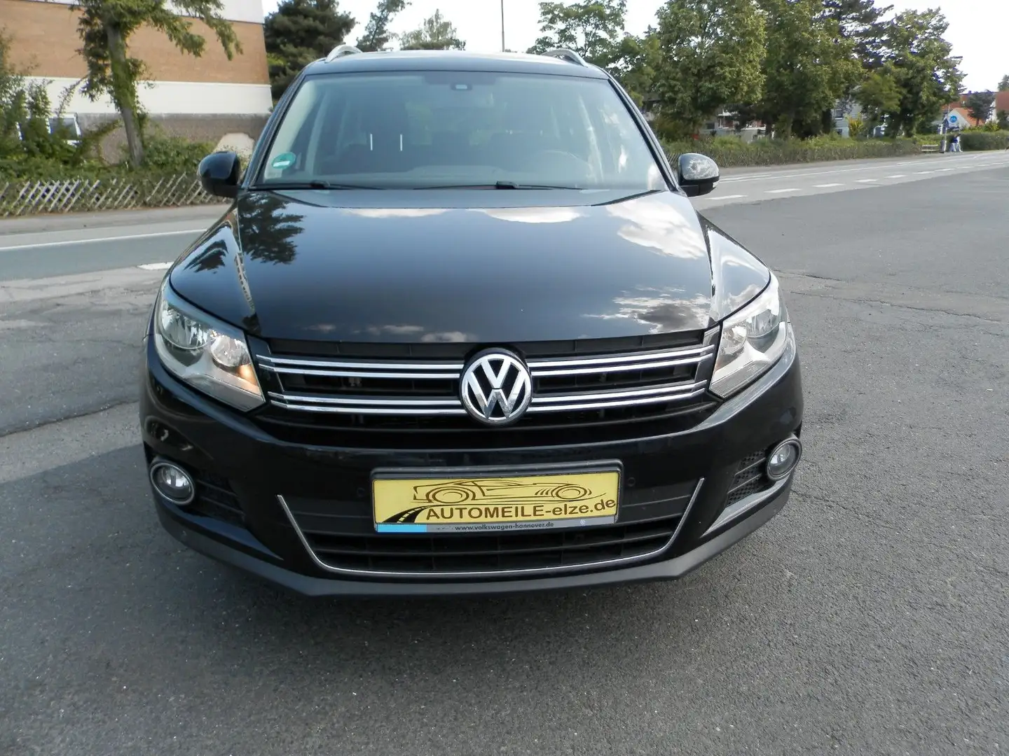 Volkswagen Tiguan Sport & Style 4Motion"Automatik"AHK"Alu" Schwarz - 2