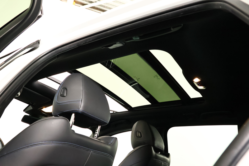 BMW 330 3-serie 330e M-Sport Panorama / Opendak / Pilot as — photo 4