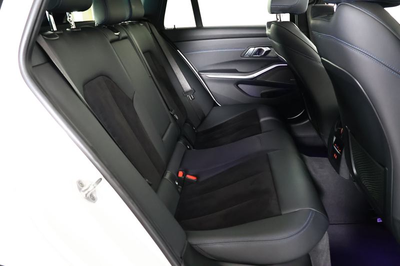 BMW 330 3-serie 330e M-Sport Panorama / Opendak / Pilot as — photo 13