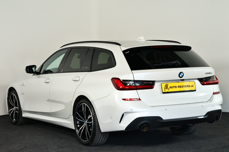 BMW 330 3-serie 330e M-Sport Panorama / Opendak / Pilot as — photo 5