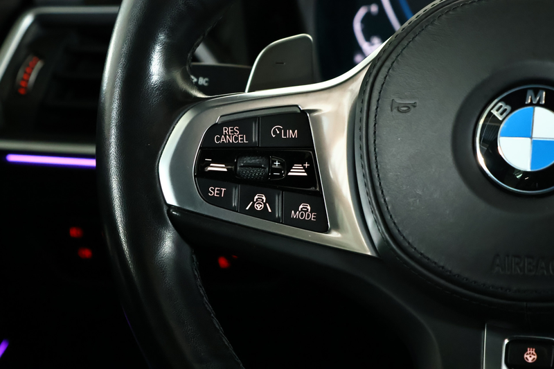 BMW 330 3-serie 330e M-Sport Panorama / Opendak / Pilot as — photo 19