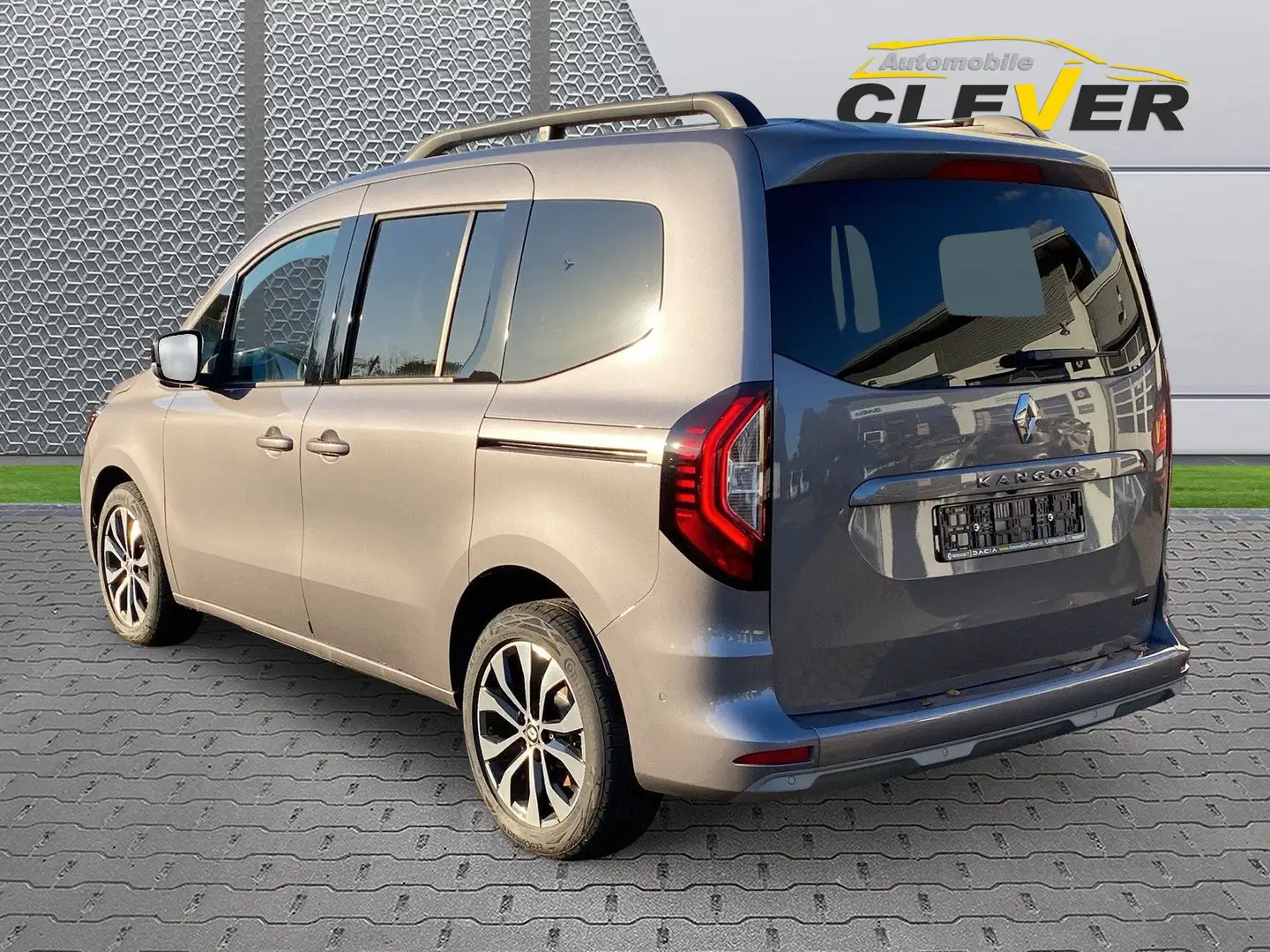 Renault Kangoo E-Tech Techno EV45 AC22 Navi Kamera Klima Grau - 2