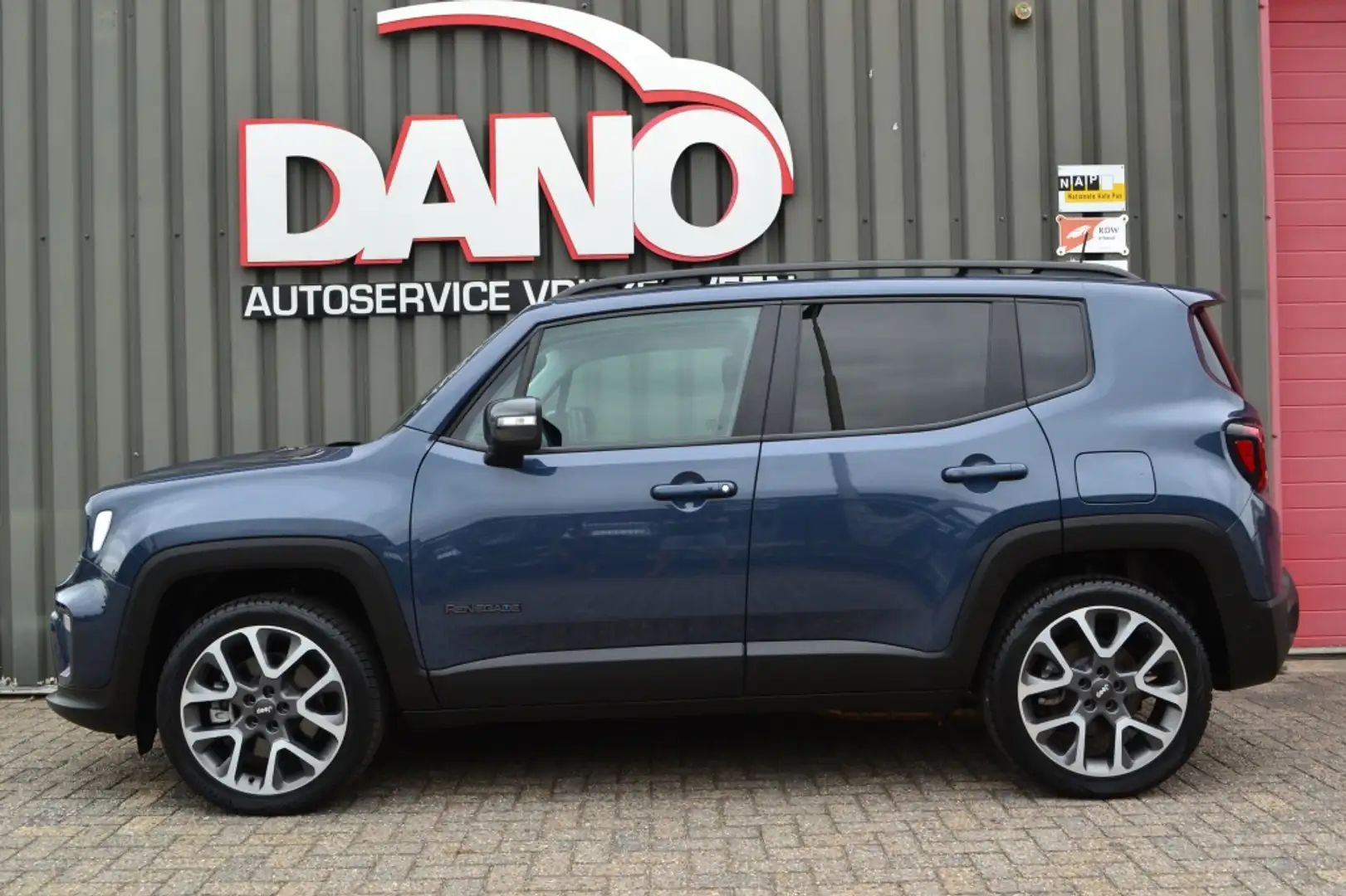 Jeep Renegade 4xe 240 Hybrid S Navi/Camera/LED/ACC/19'' inch Blauw - 2