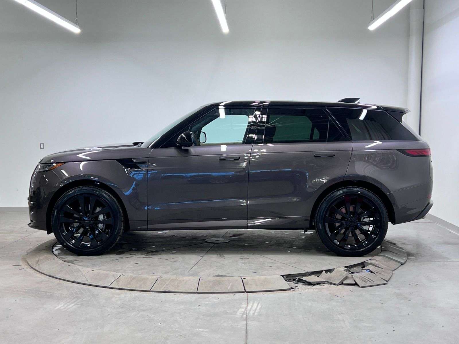 2026 Land Rover Range Rover Sport P400 DYNAMIC HSE thumb 6