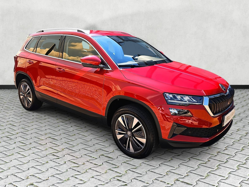 Skoda Karoq Selection 1.5 TSI DSG / ACC Kessy PDC 110 kW (1...