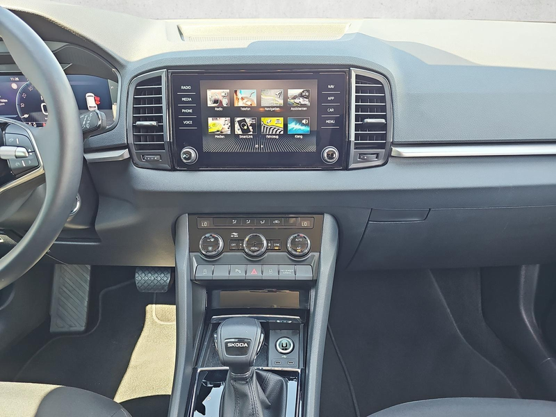 Skoda Karoq Selection 1.5 TSI DSG / ACC Kessy PDC 110 kW (1... — photo 12