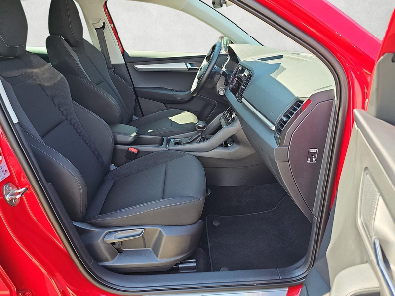 Skoda Karoq Selection 1.5 TSI DSG / ACC Kessy PDC 110 kW (1... — photo 10