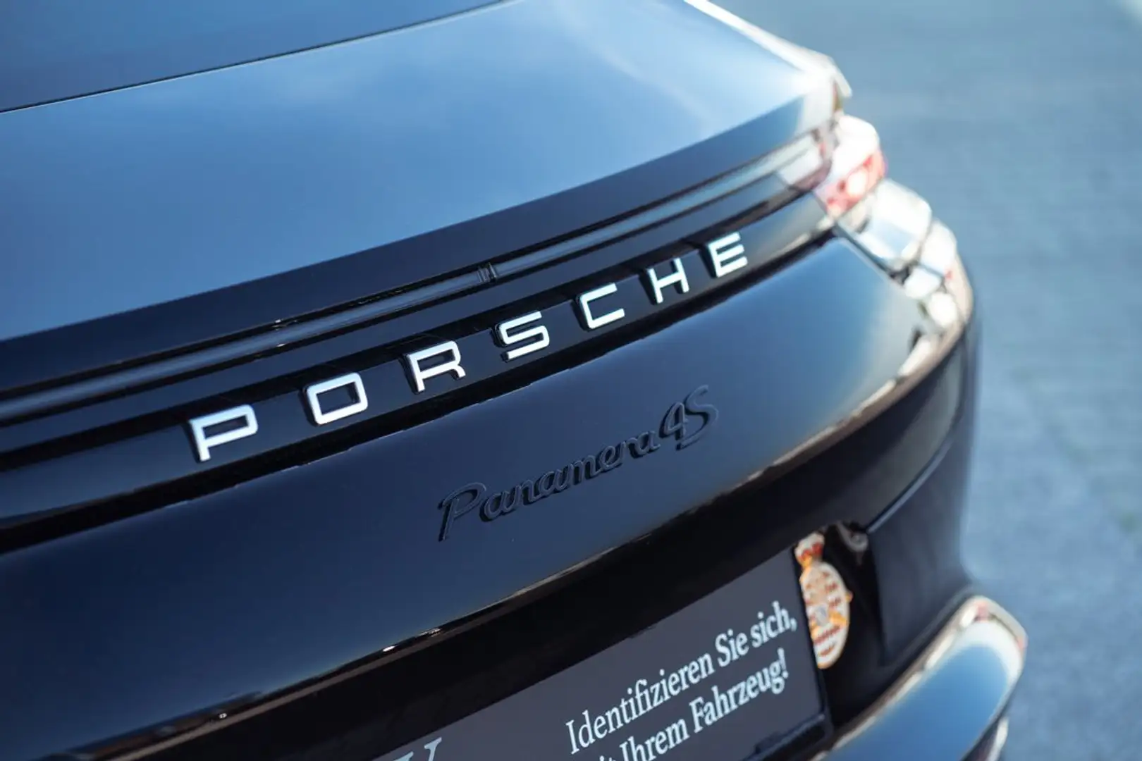 Porsche Panamera FAHRZEUG VIDEO 4S Diesel Porsche Schwarz - 2