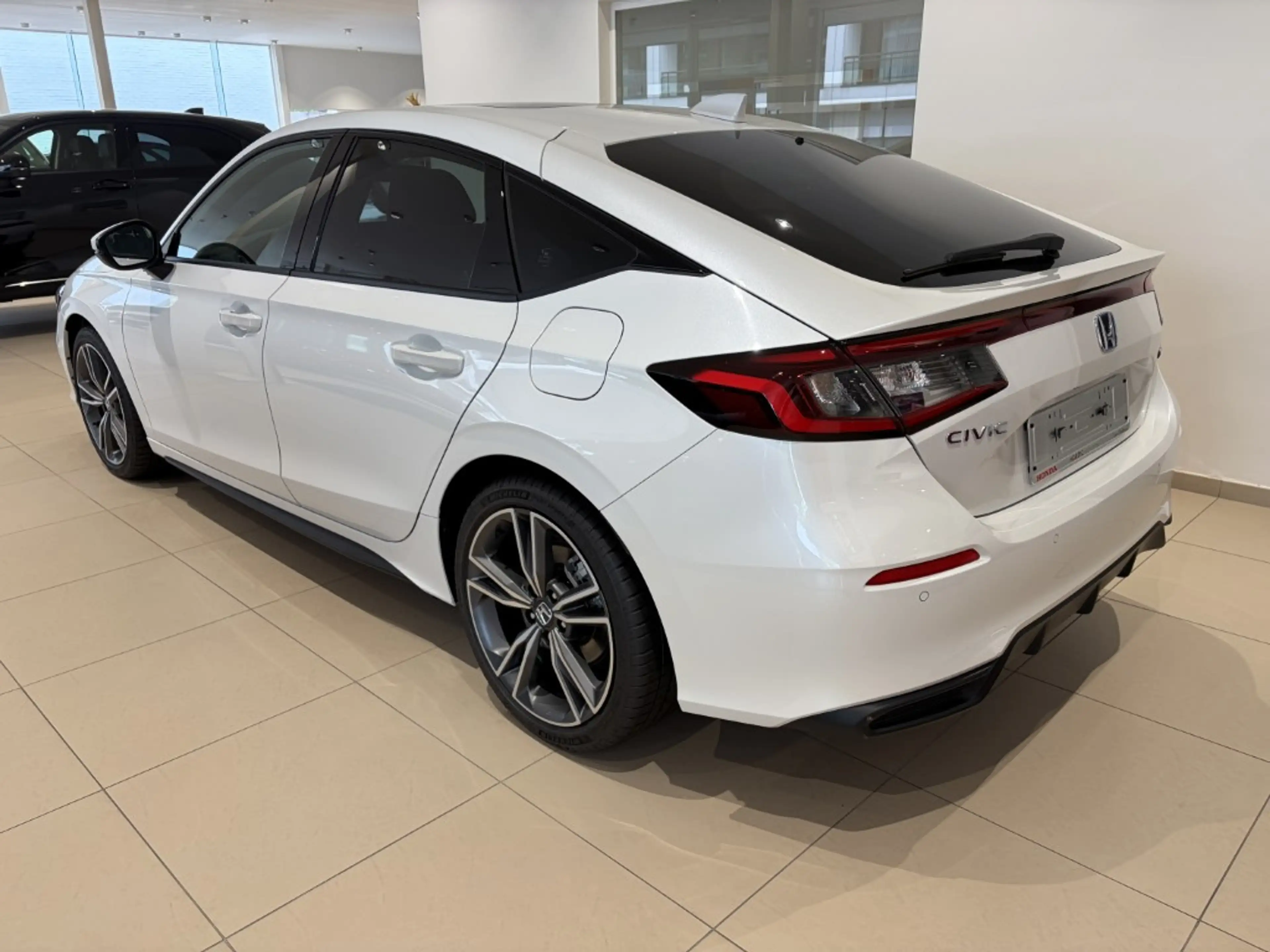 Honda Civic Civic e:HEV 2.0 i-MMD Advance eCVT — photo 3