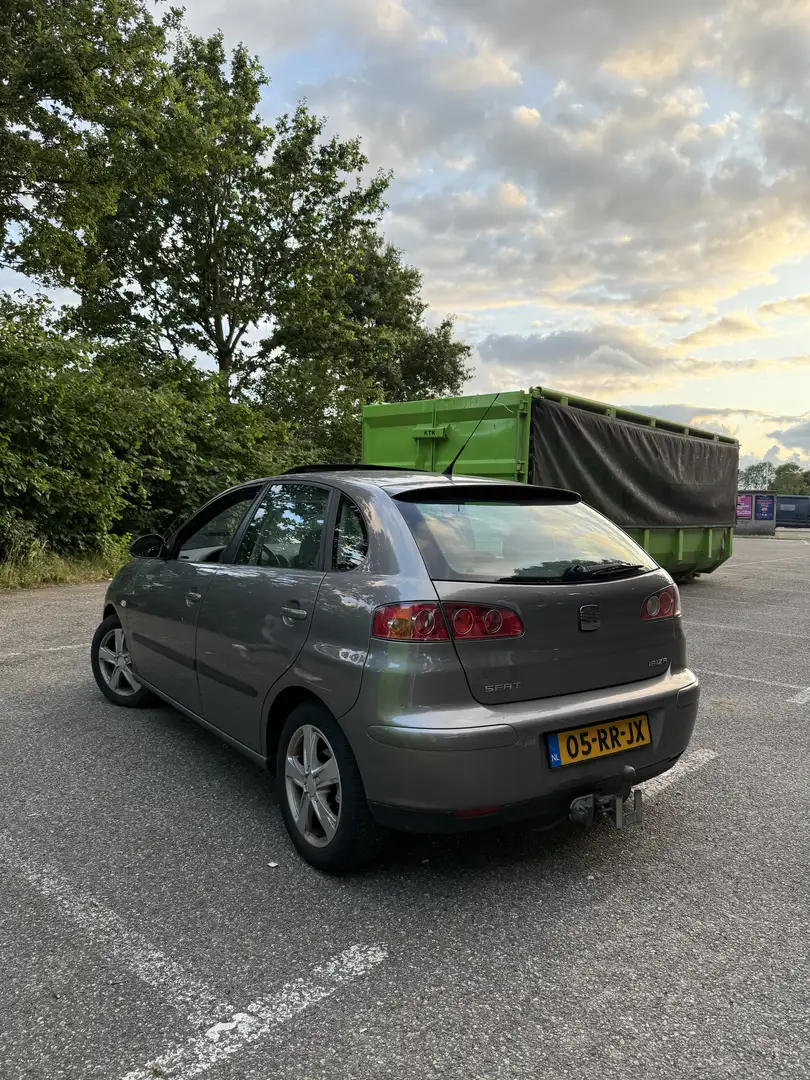 SEAT Ibiza 1.4 16V Reference - 2
