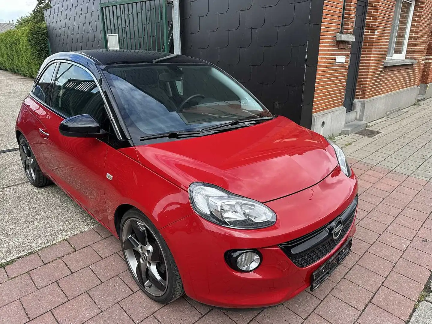 Opel Adam 1.4 I MET 92DKM HANDELAARS & EXPORT Rouge - 2