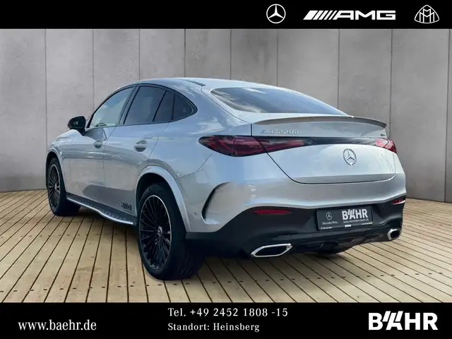 Mercedes-Benz GLC view 3