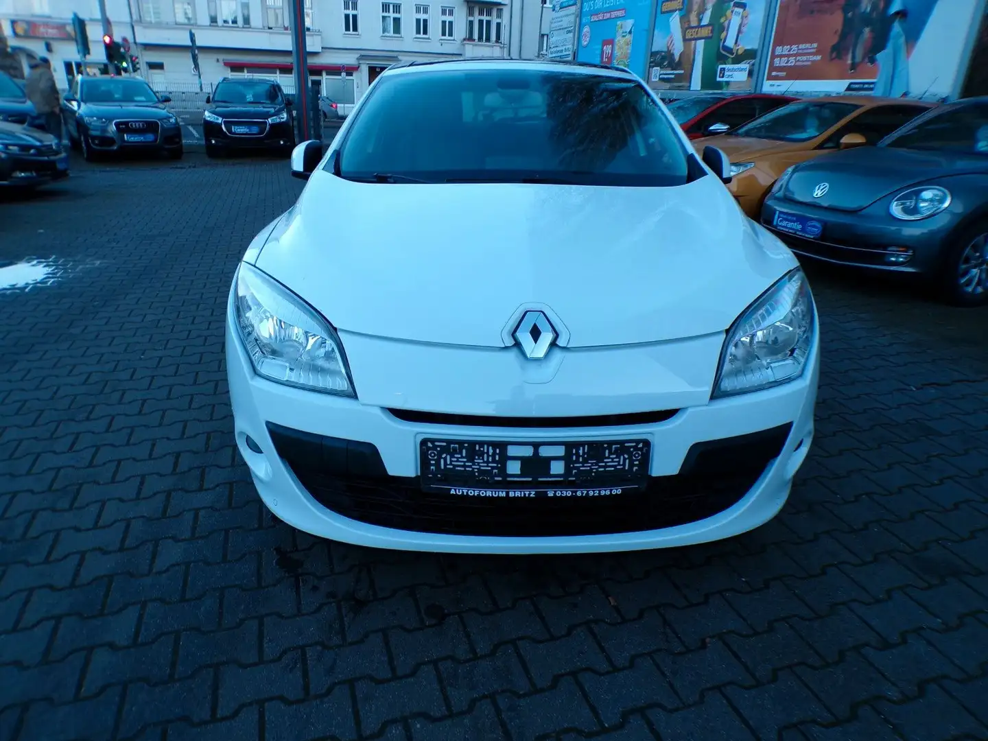 Renault Megane 2.0 16V 140 CVT, 1-HAND Weiß - 2