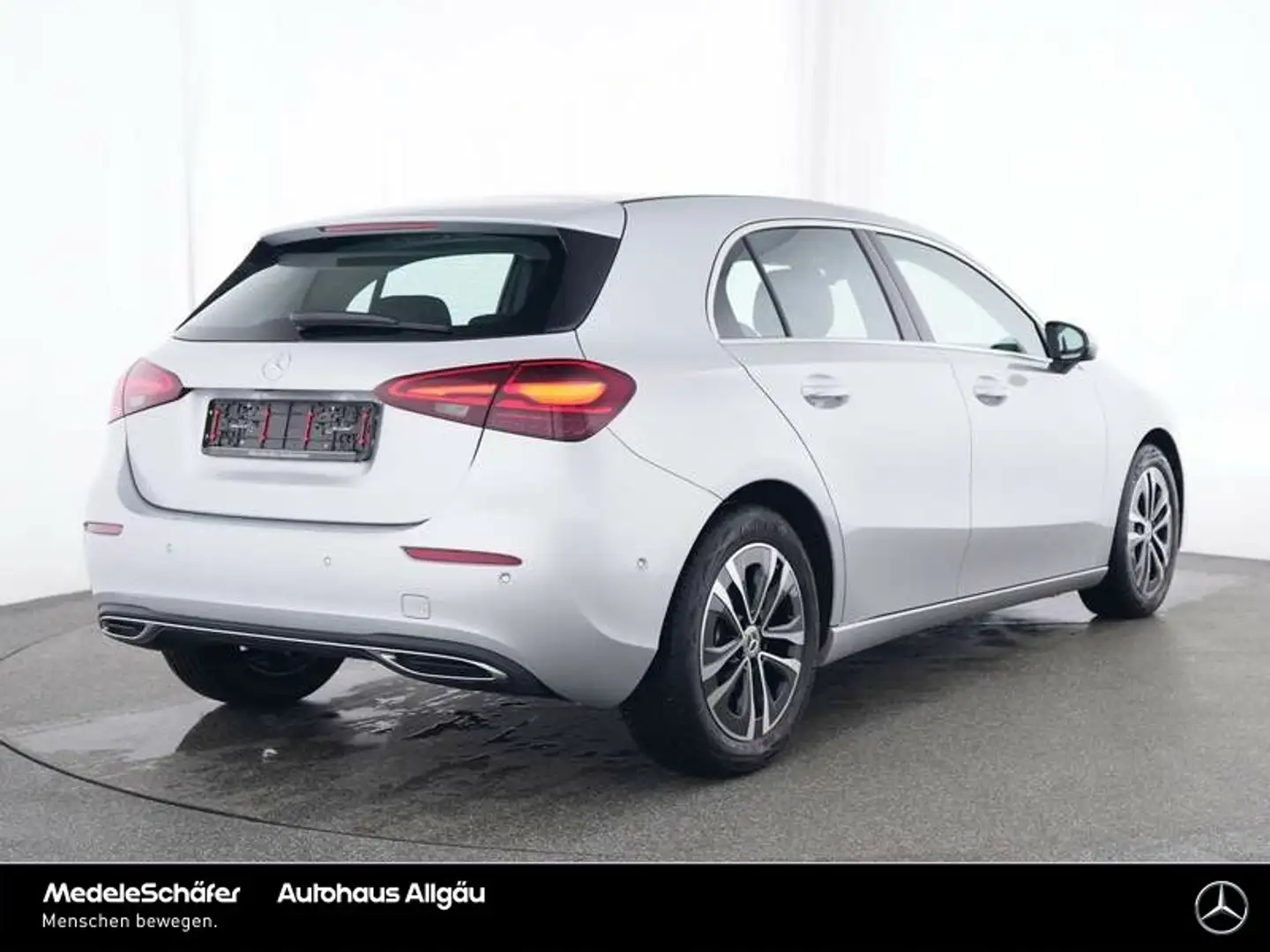 Mercedes-Benz A 180 A 180 Progressive Vorr.-Distronic Lenkradheizung Silber - 2