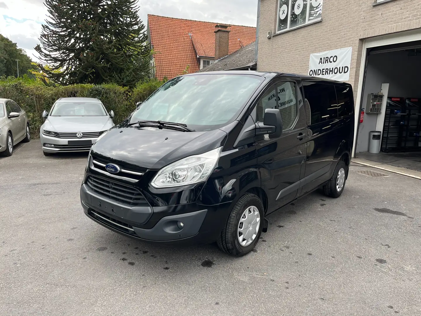 Ford Transit Custom Transit Custom 310 L1H1 VA Trend Schwarz - 1