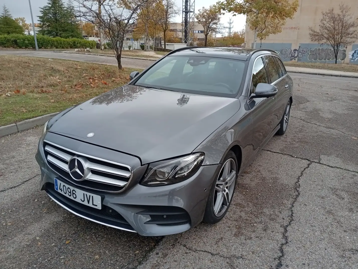 Mercedes-Benz E 220 Estate 220d 4Matic 9G-Tronic Gris - 1